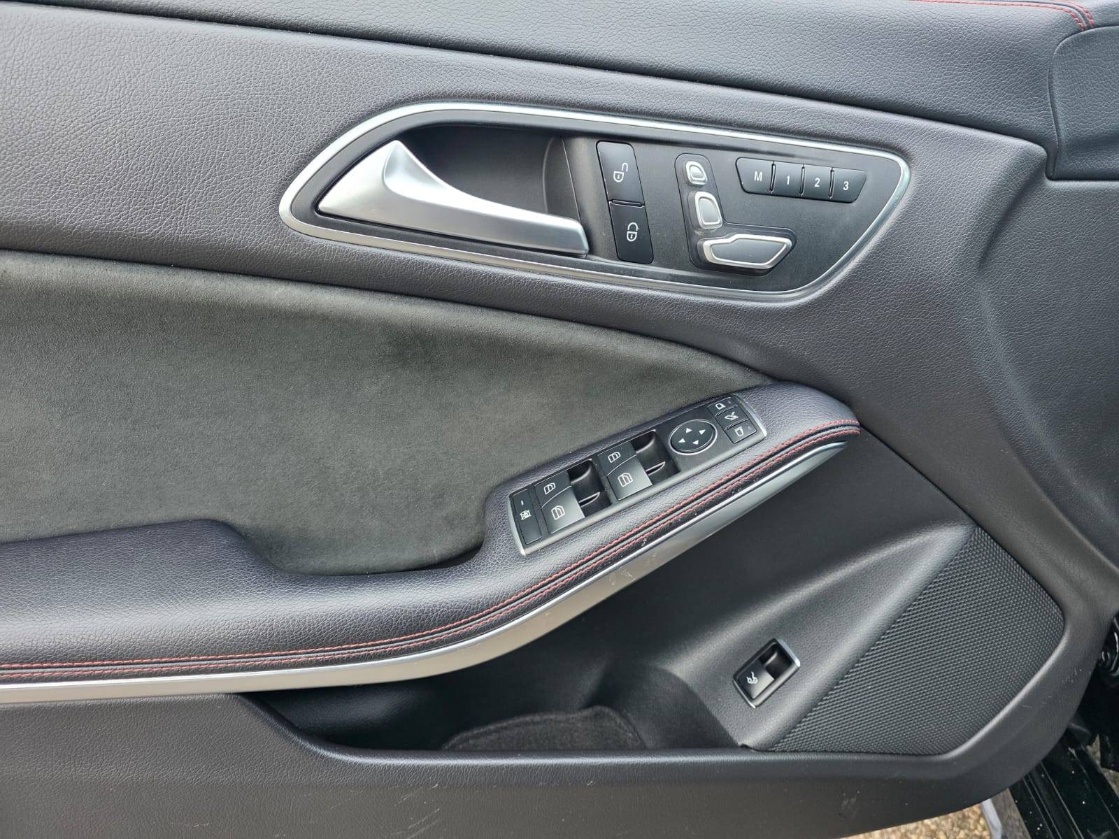/akmautomotiveltd/2018-Mercedes-Benz-CLA-Class-39501878697052506.jpg