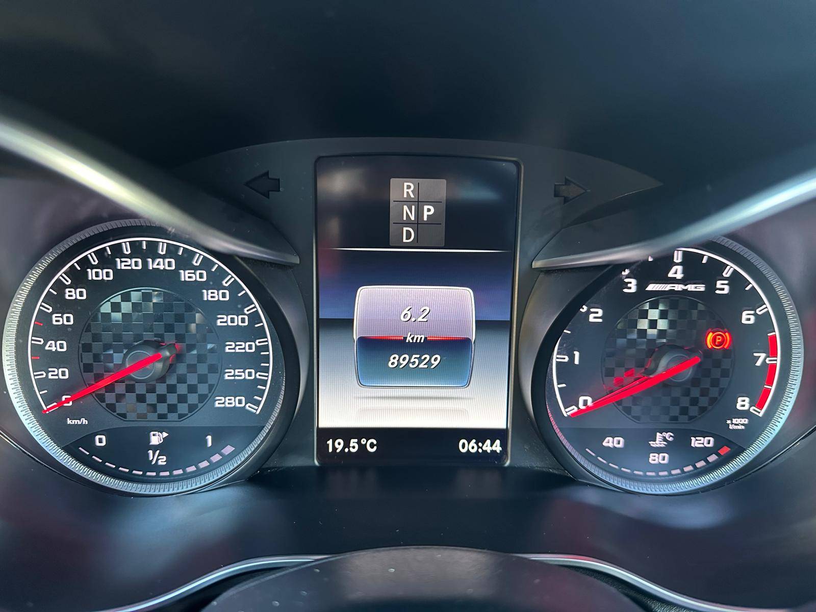/akmautomotiveltd/2018-Mercedes-Benz-GLC-Class-23160610820186167.jpg