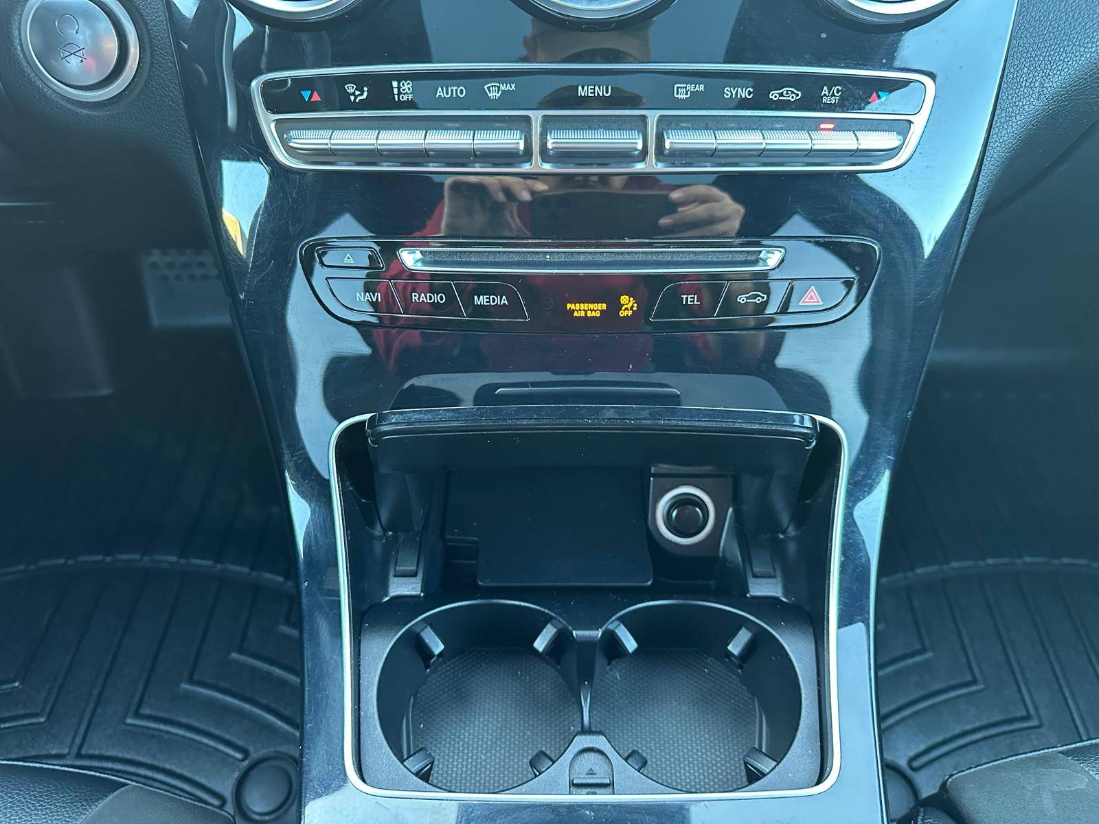 /akmautomotiveltd/2018-Mercedes-Benz-GLC-Class-5915858858482639.jpg