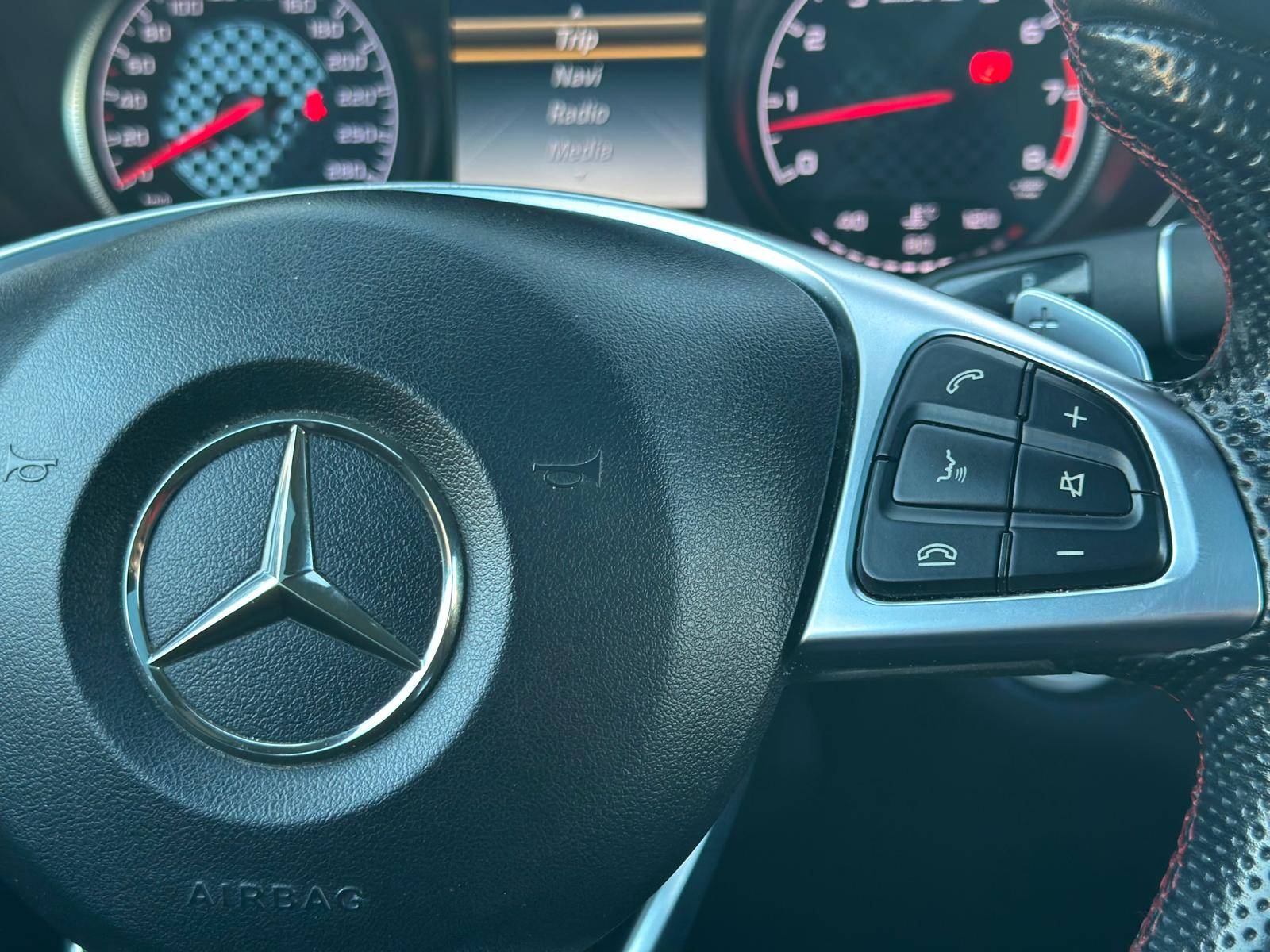 /akmautomotiveltd/2018-Mercedes-Benz-GLC-Class-626601762718235.jpg