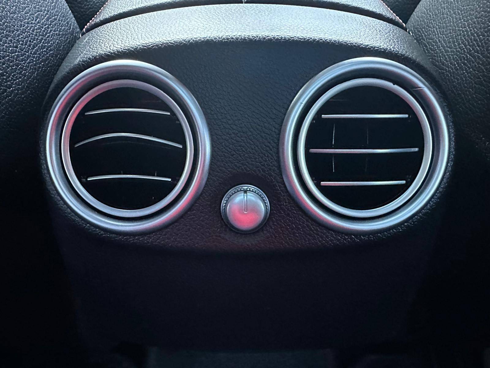 /akmautomotiveltd/2018-Mercedes-Benz-GLC-Class-7019865740042652.jpg