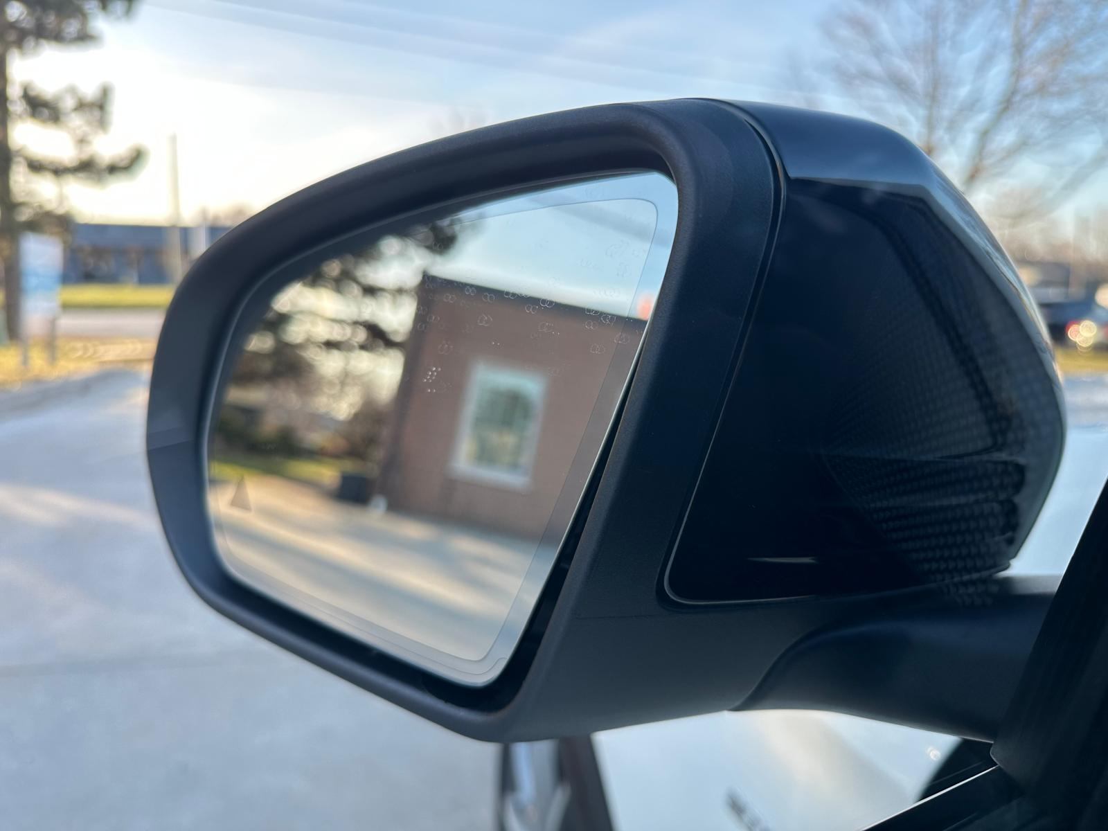 /akmautomotiveltd/2018-Mercedes-Benz-GLC-Class-7932524883815169.jpg