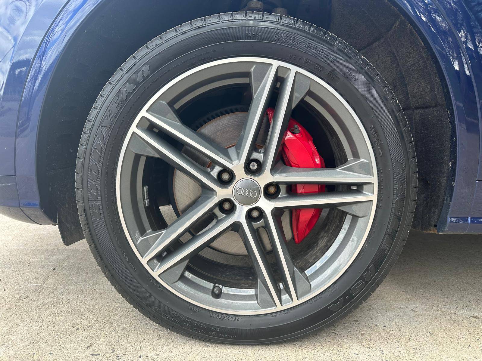 /akmautomotiveltd/2019-Audi-SQ5-3577126534011763.jpg