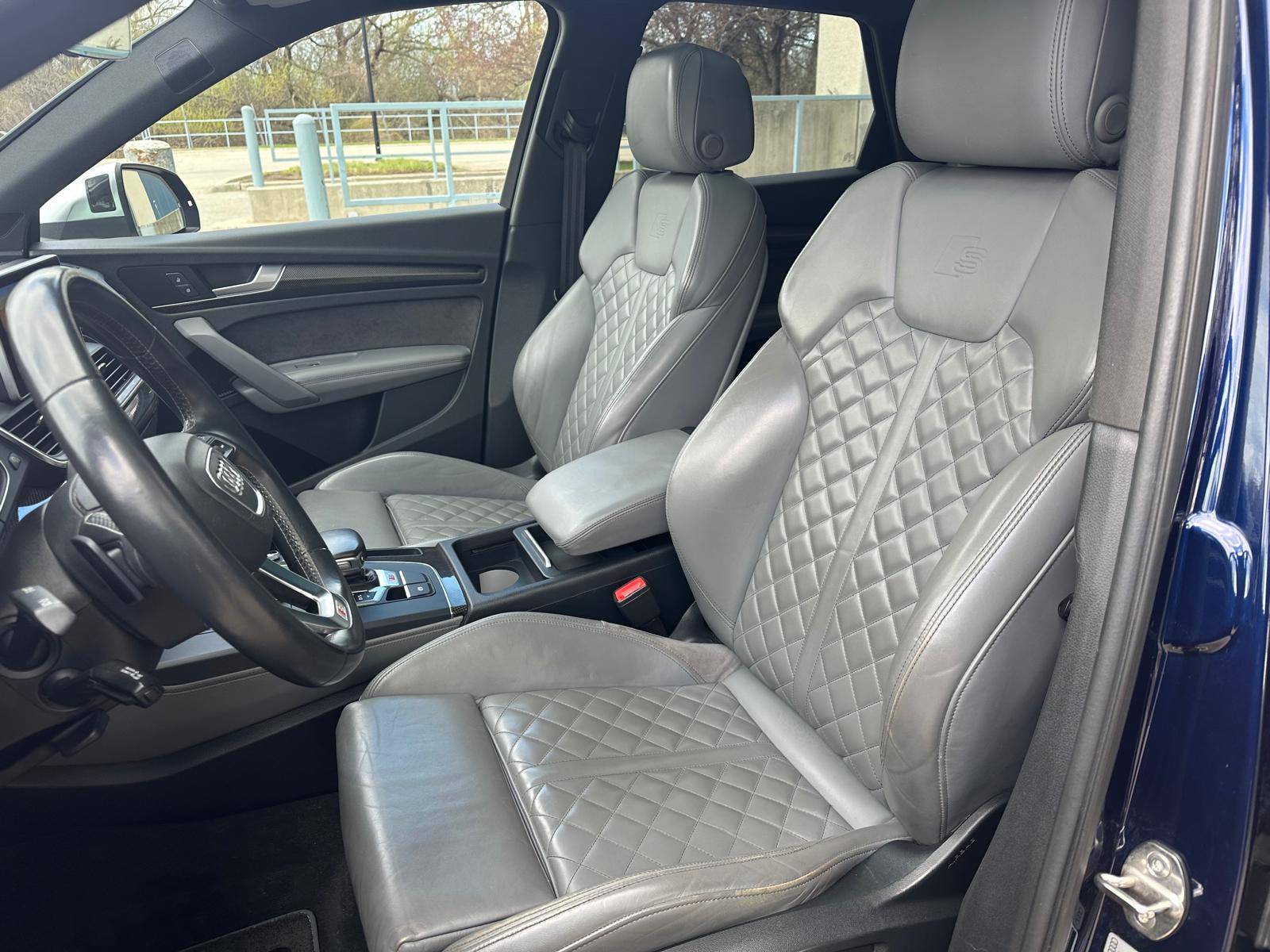 /akmautomotiveltd/2019-Audi-SQ5-5950324437750851.jpg