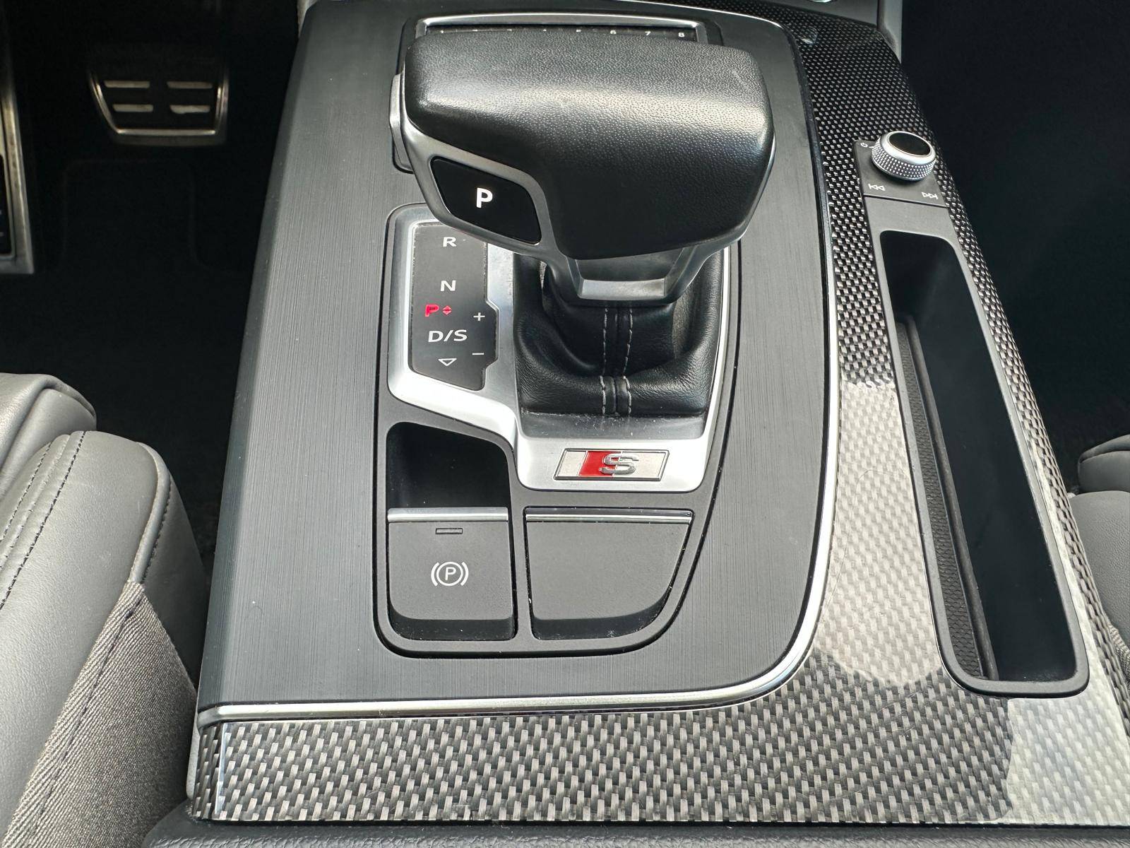 /akmautomotiveltd/2019-Audi-SQ5-8955526984358966.jpg