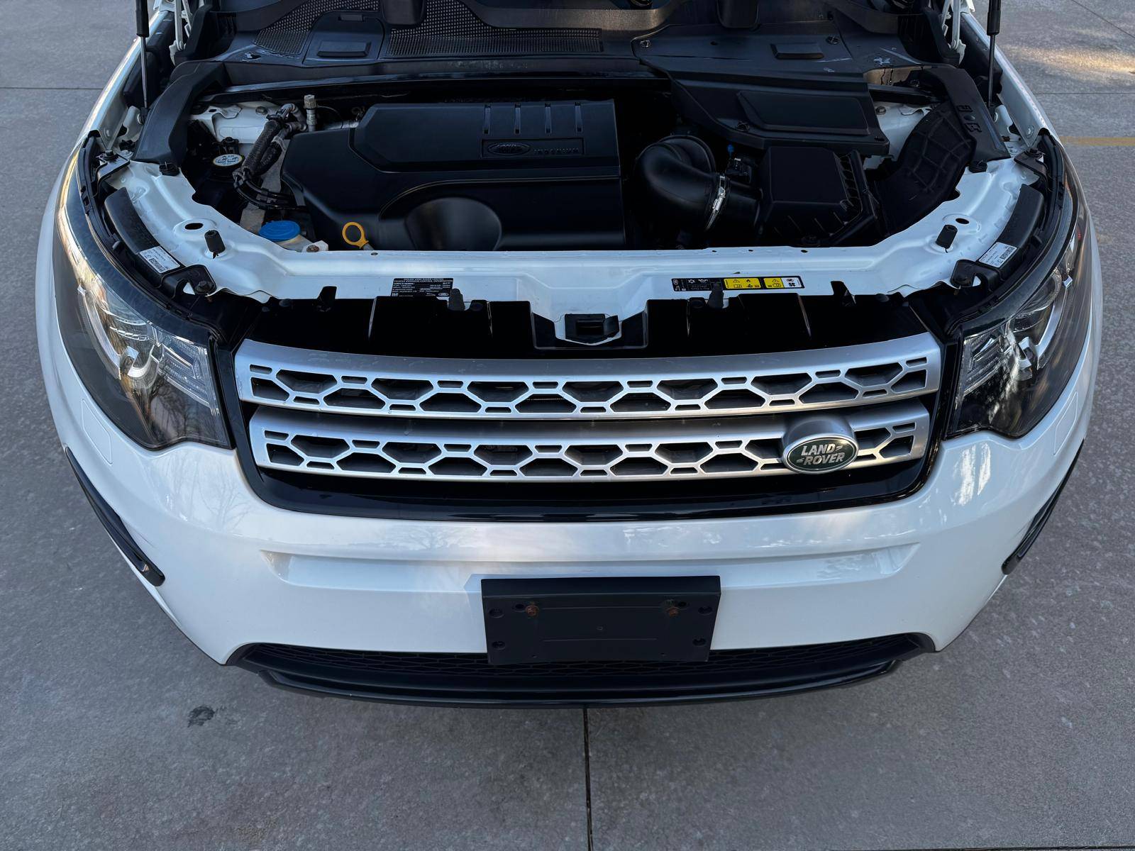 /akmautomotiveltd/2019-LandRover-DiscoverySport-6055492270404781.jpg