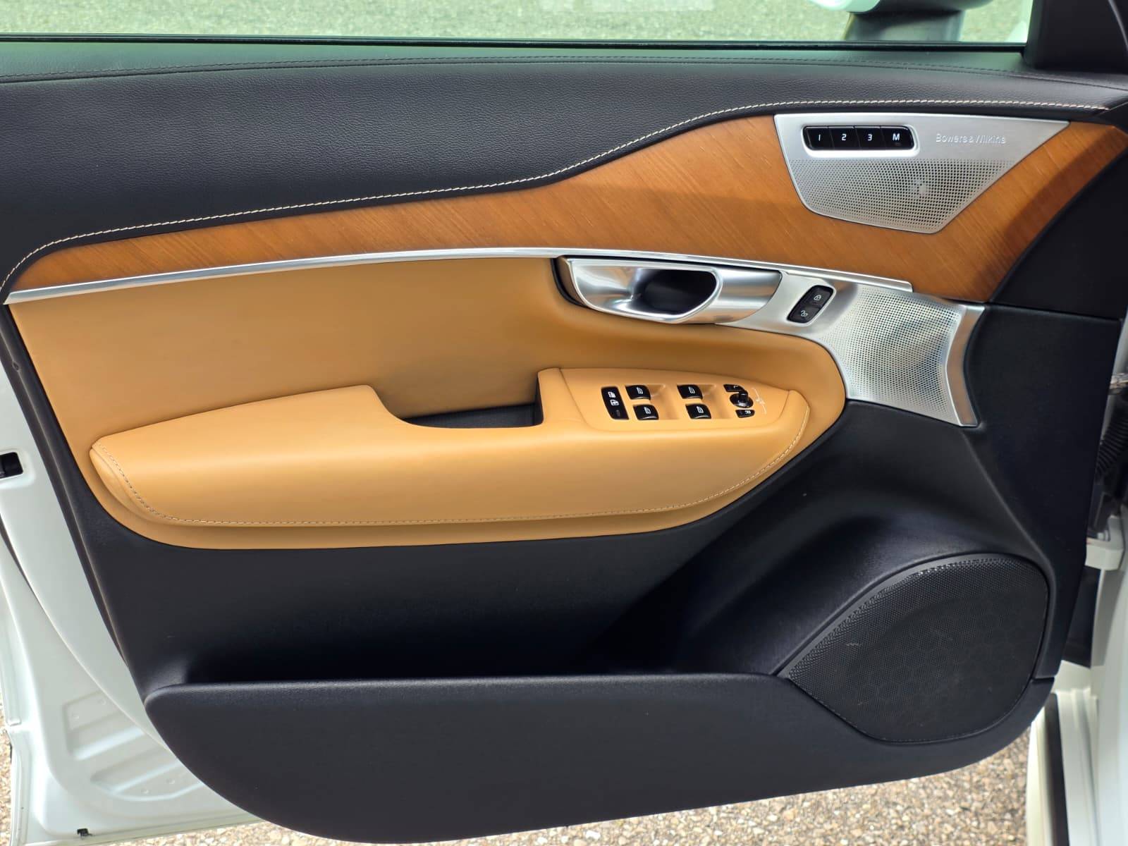 /akmautomotiveltd/2019-Volvo-XC90-5233936773265981.jpg