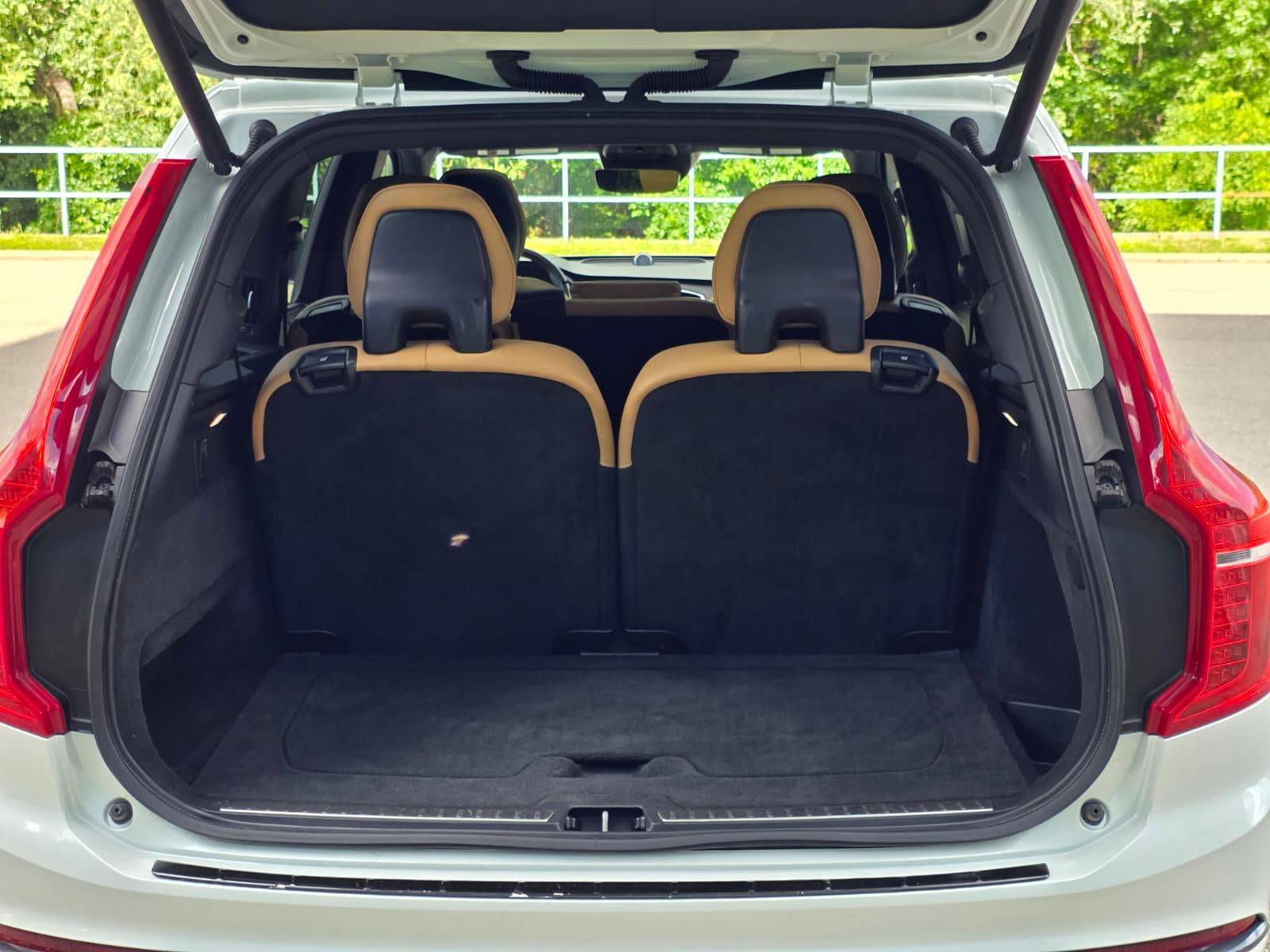 /akmautomotiveltd/2019-Volvo-XC90-7042946351535226.jpg