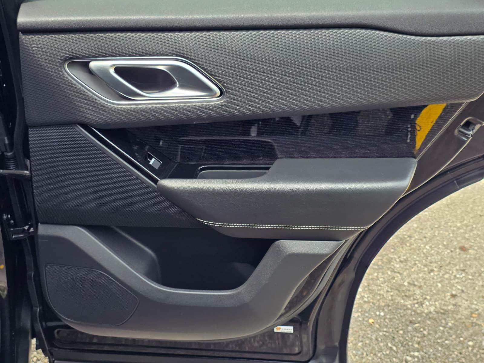 /akmautomotiveltd/2020-LandRover-RangeRover-1469732680593896.jpg