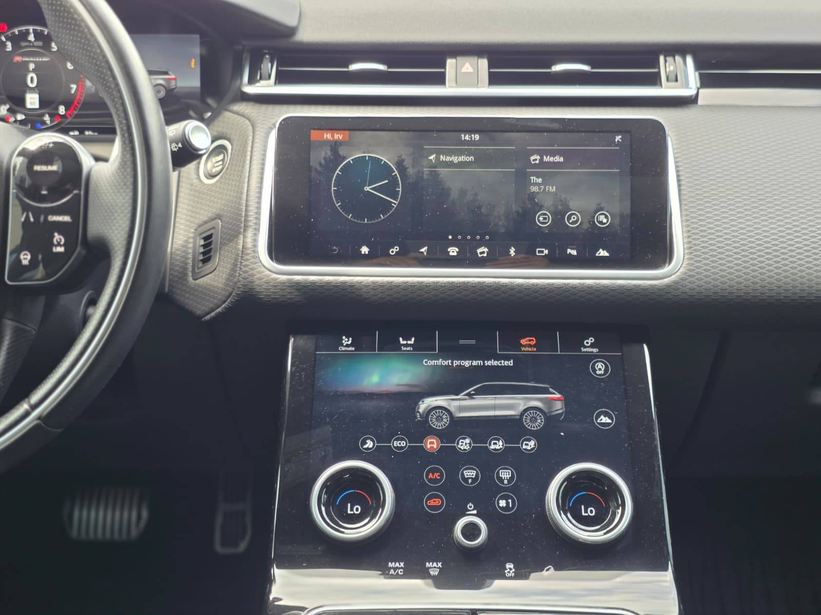 /akmautomotiveltd/2020-LandRover-RangeRover-45740879725990125.jpg