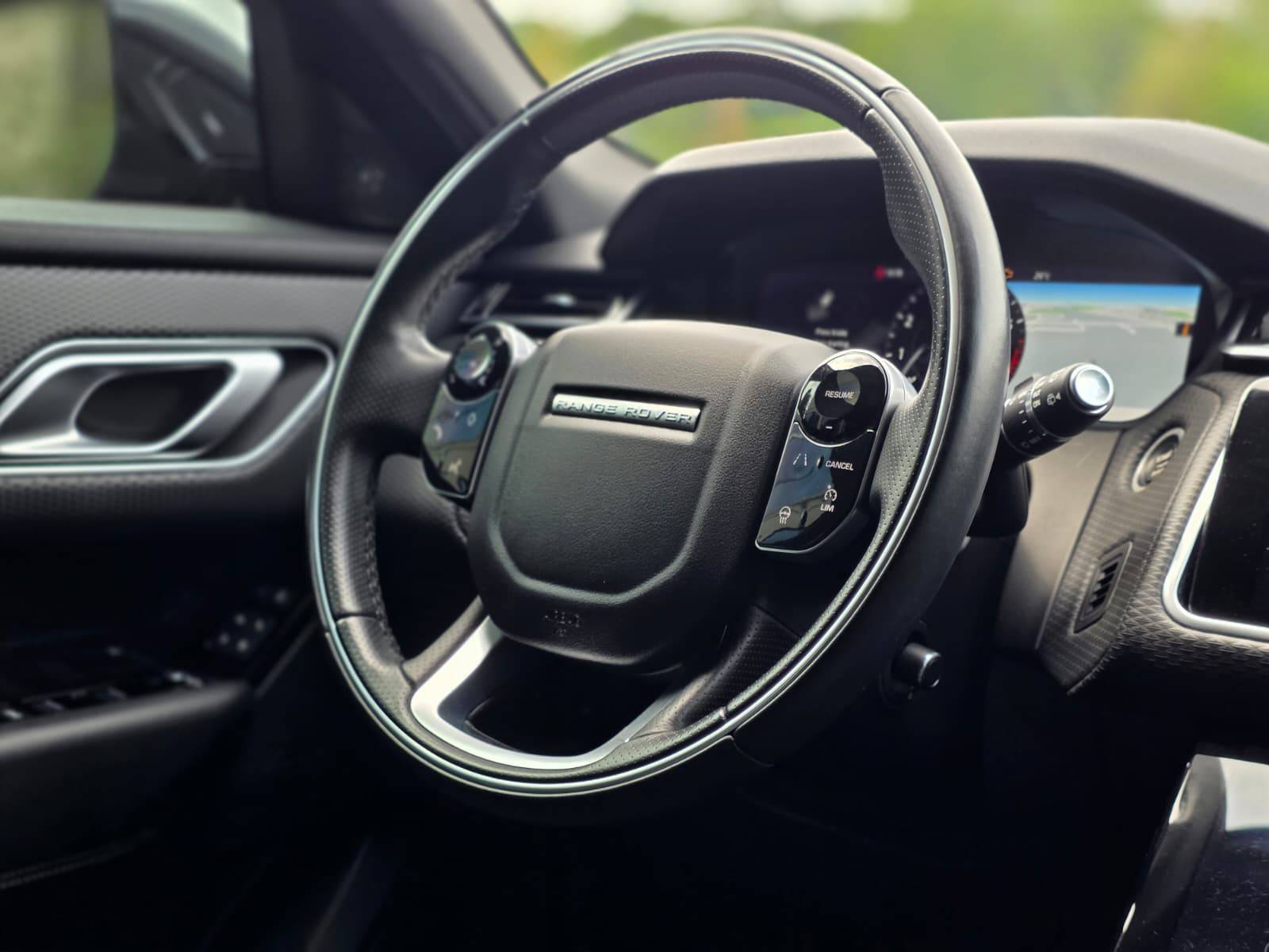 /akmautomotiveltd/2020-LandRover-RangeRover-9954423285917471.jpg