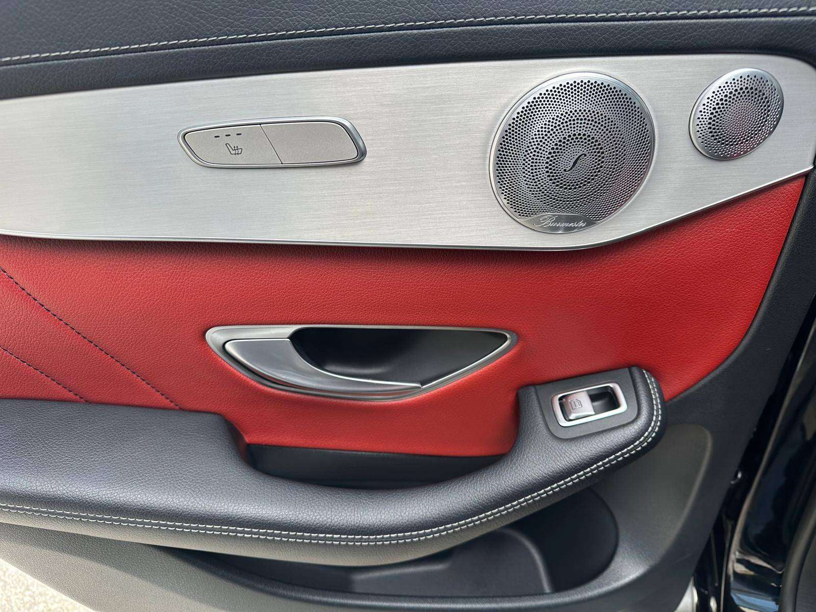 /akmautomotiveltd/2020-Mercedes-Benz-GLC-Class-6268296384969789.jpg