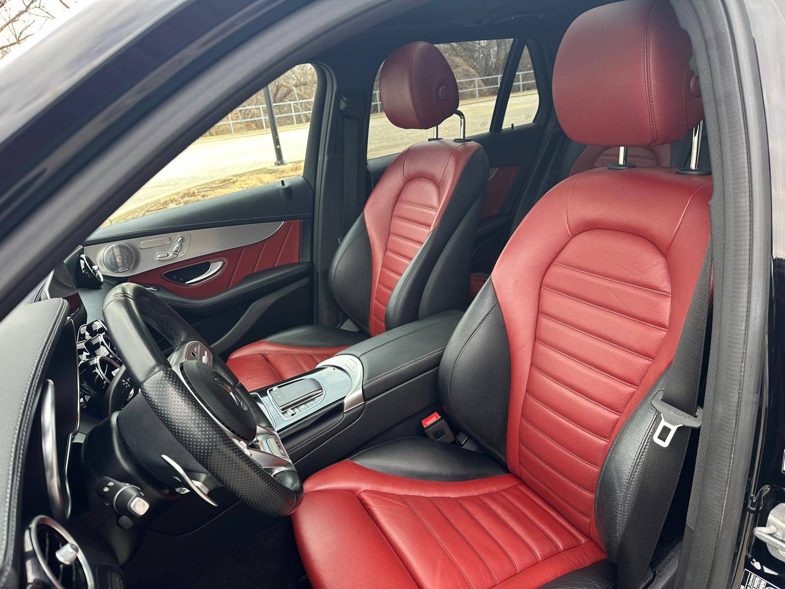 /akmautomotiveltd/2020-Mercedes-Benz-GLC-Class-7383972260085911.jpg