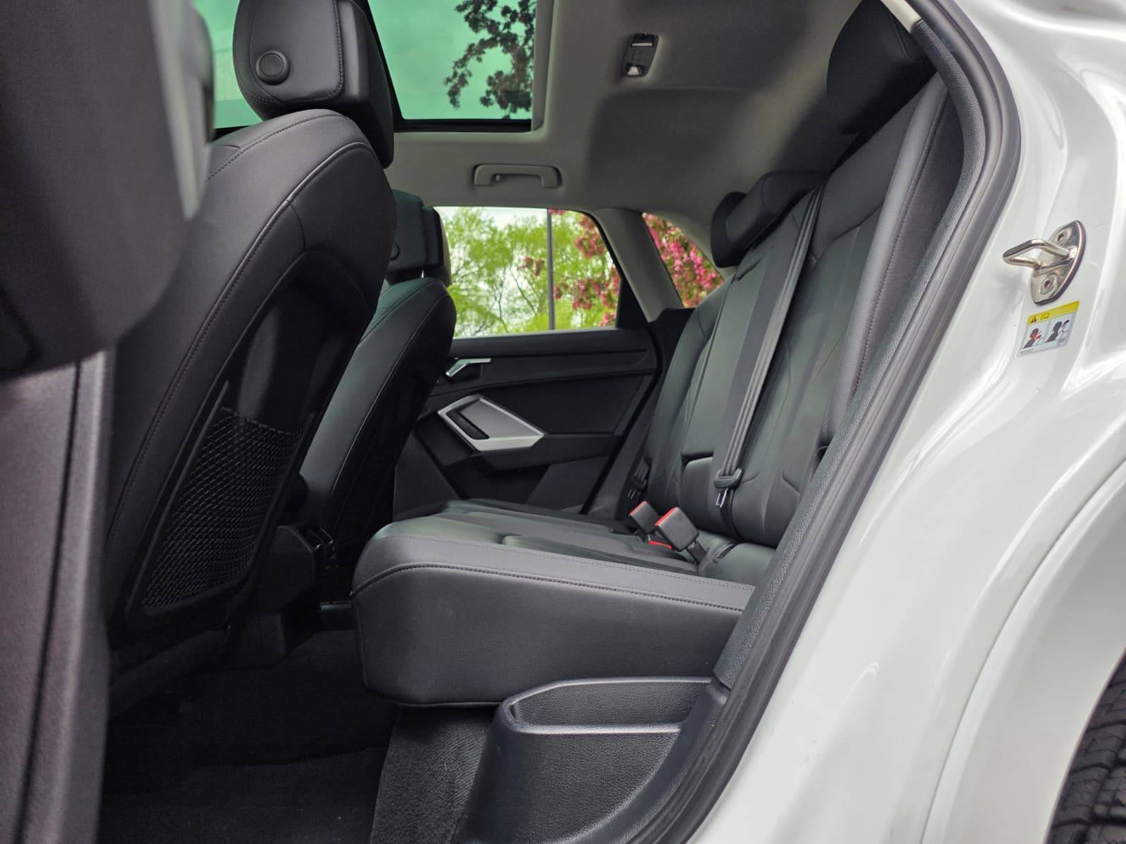 /akmautomotiveltd/2021-Audi-Q3-24851334383336376.jpg