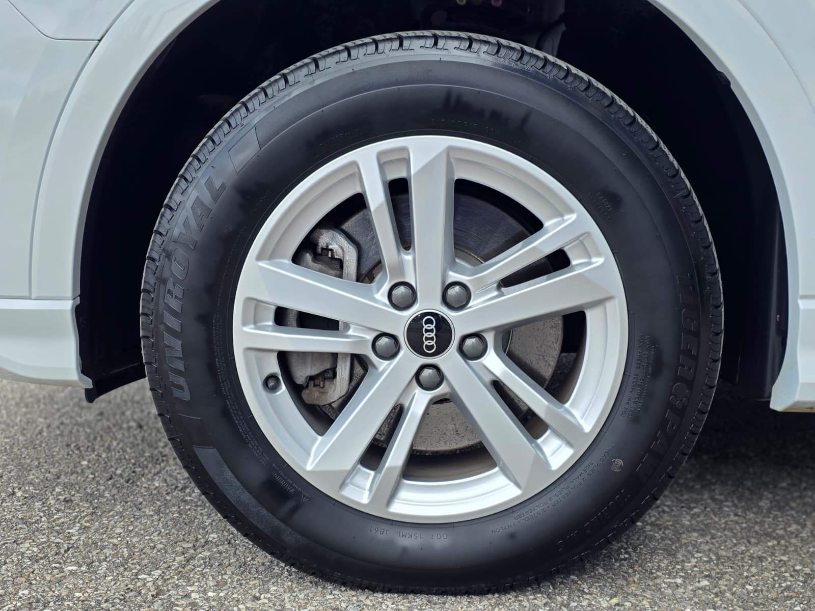 /akmautomotiveltd/2021-Audi-Q3-4369599799090609.jpg