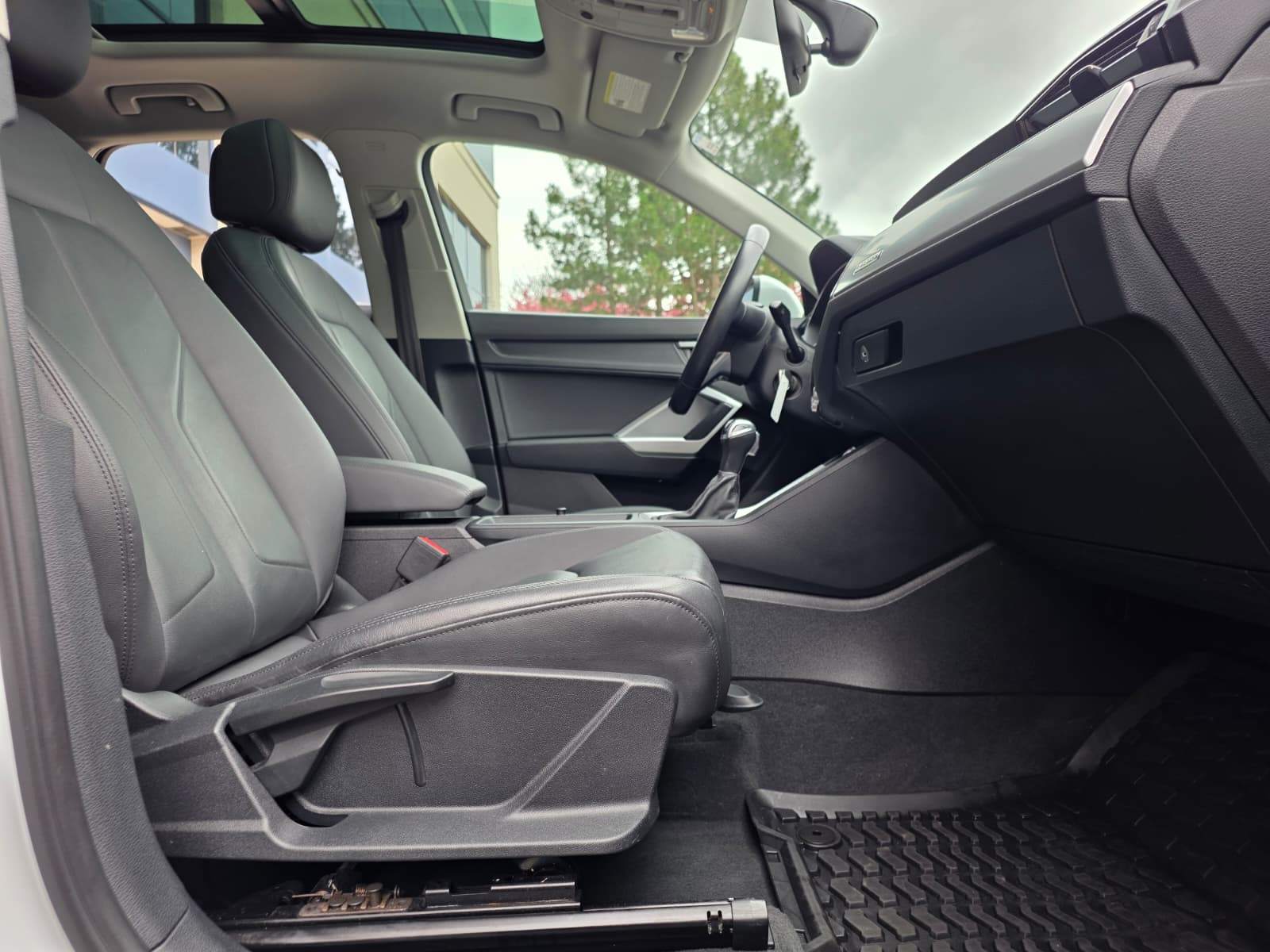/akmautomotiveltd/2021-Audi-Q3-5062425827199868.jpg