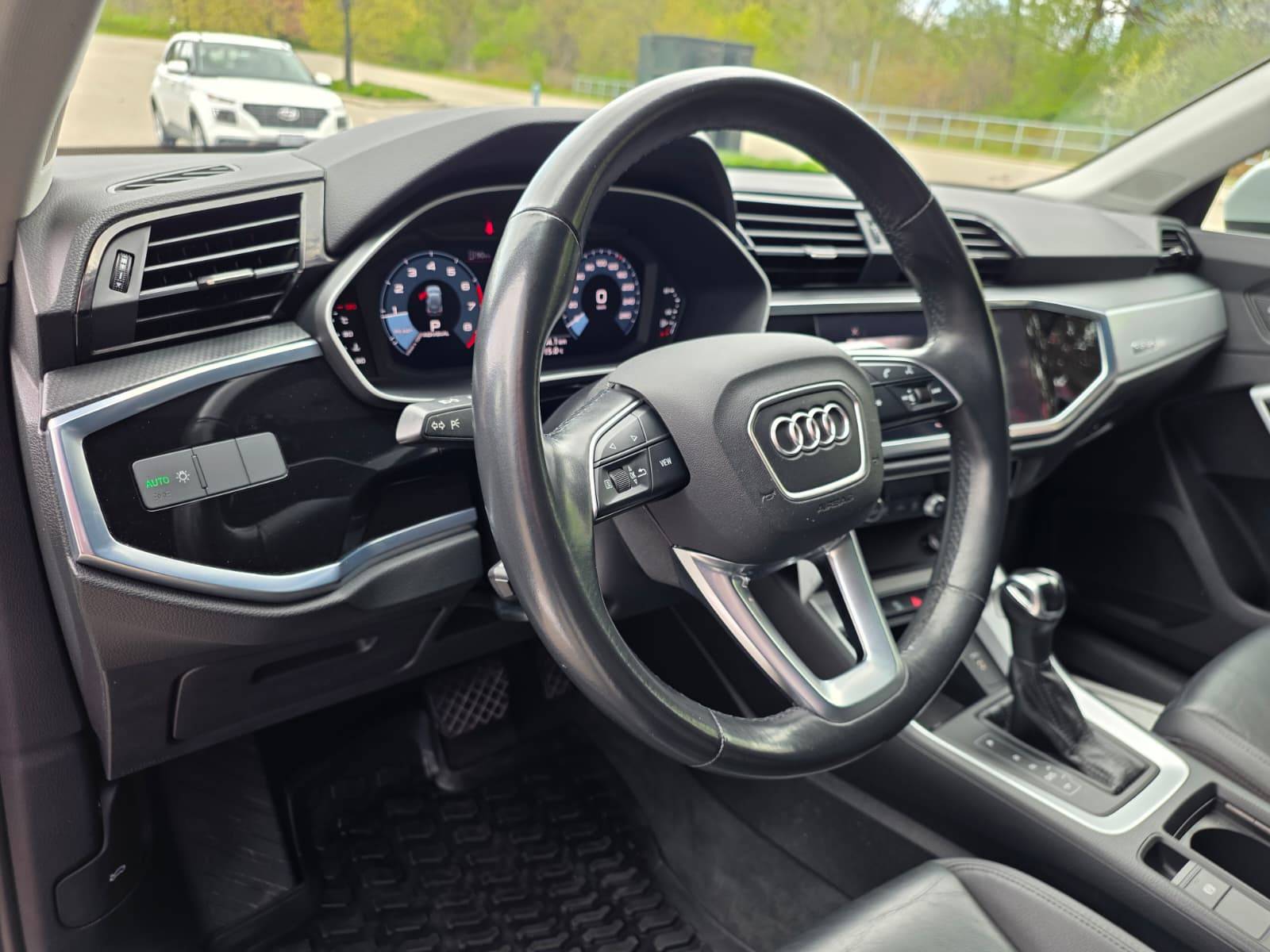 /akmautomotiveltd/2021-Audi-Q3-6073252297725795.jpg