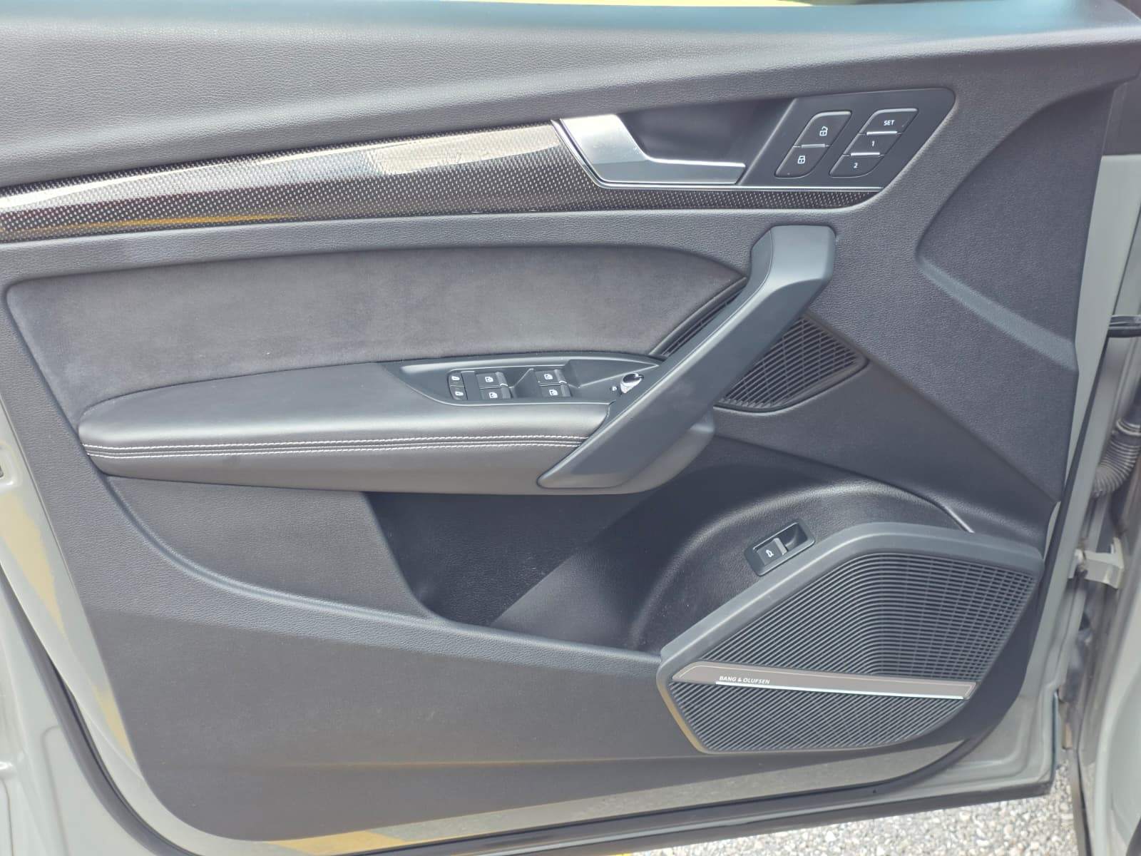 /akmautomotiveltd/2021-Audi-SQ5/Q5-027877431389206286.jpg