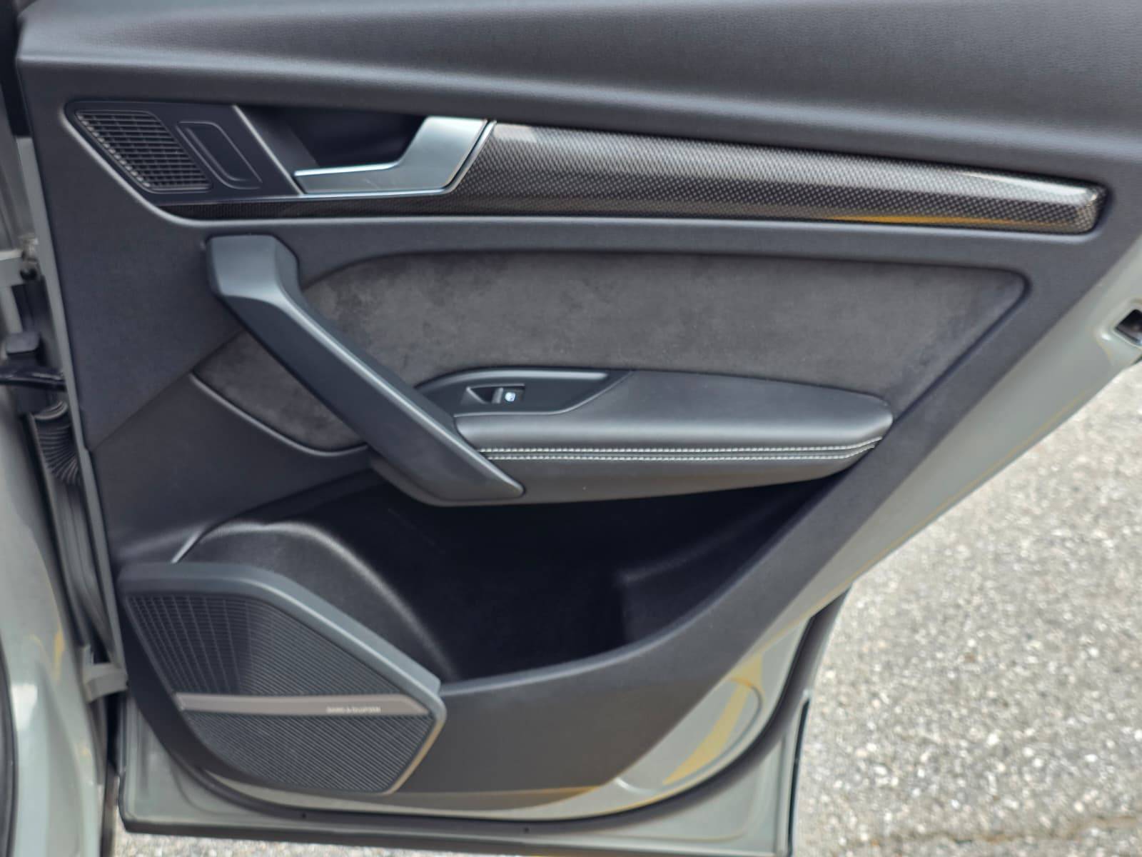 /akmautomotiveltd/2021-Audi-SQ5/Q5-2165725886168659.jpg