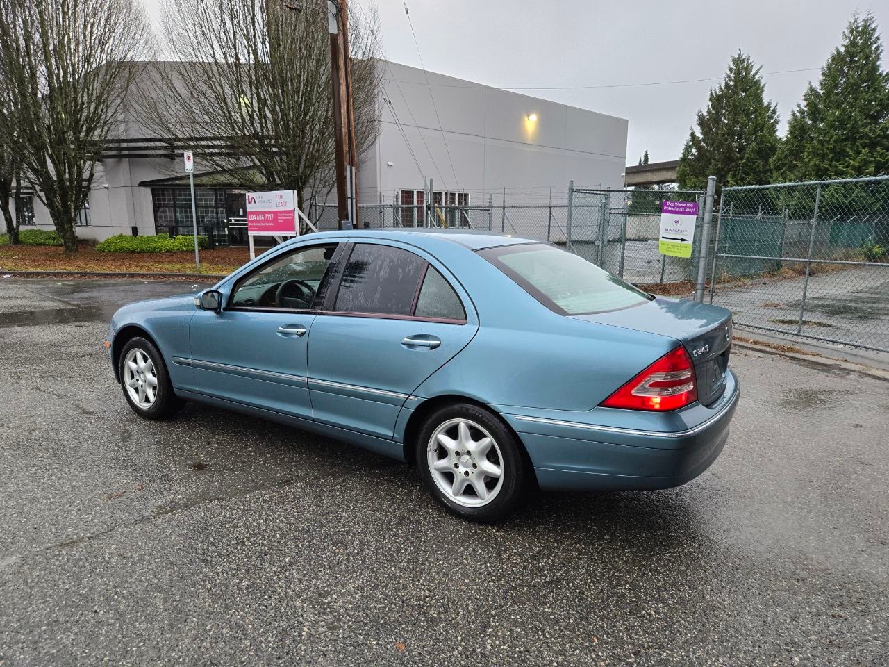 /alphaautoaccessltd/2001-Mercedes-Benz-C-Class-09502135624923924.jpg