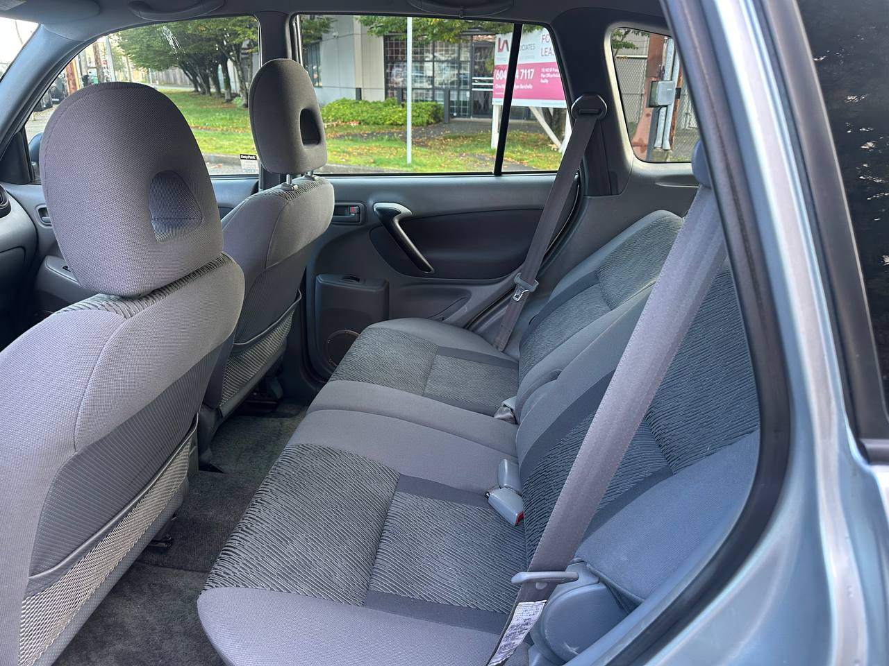 /alphaautoaccessltd/2001-Toyota-RAV4-23791646425173507.jpg