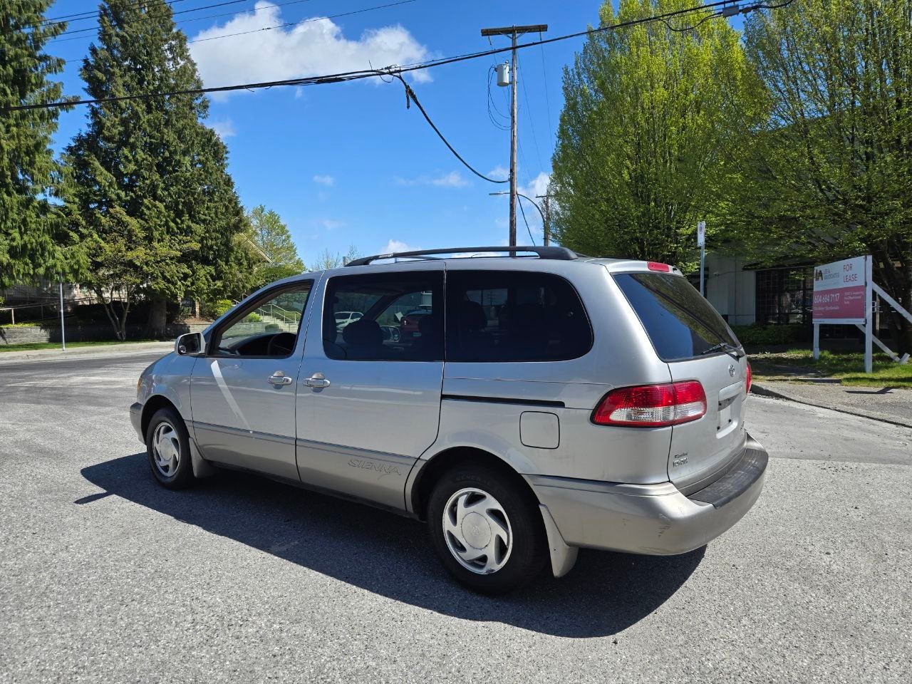 /alphaautoaccessltd/2002-Toyota-Sienna-6846923206006701.jpg