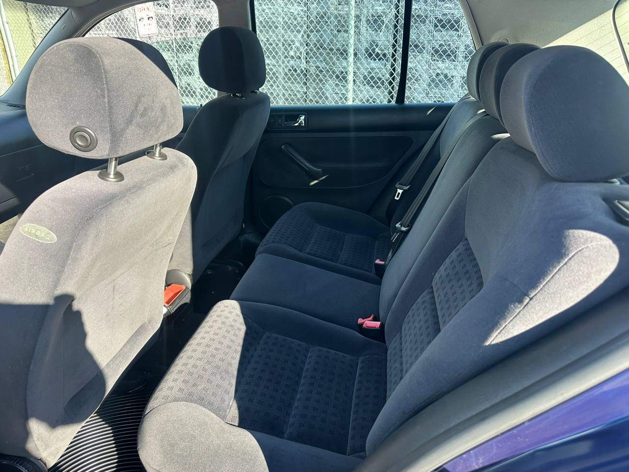/alphaautoaccessltd/2003-Volkswagen-Golf-05388656215494114.jpg