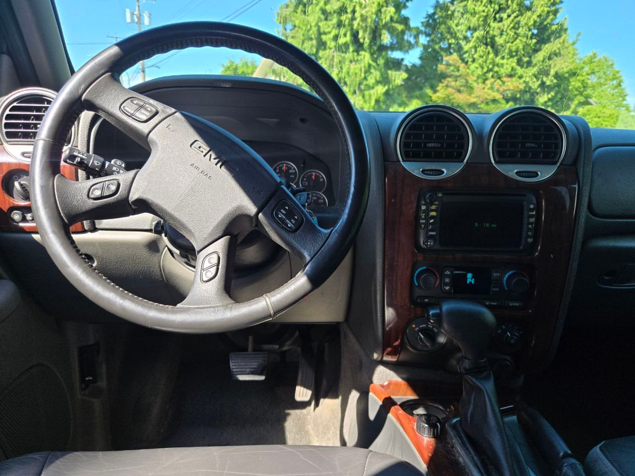 /alphaautoaccessltd/2004-GMC-EnvoyXL-6346498452623719.jpg