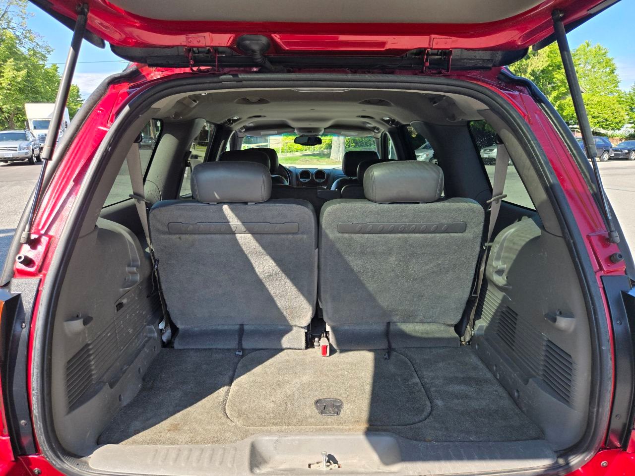 /alphaautoaccessltd/2004-GMC-EnvoyXL-7439009484257462.jpg