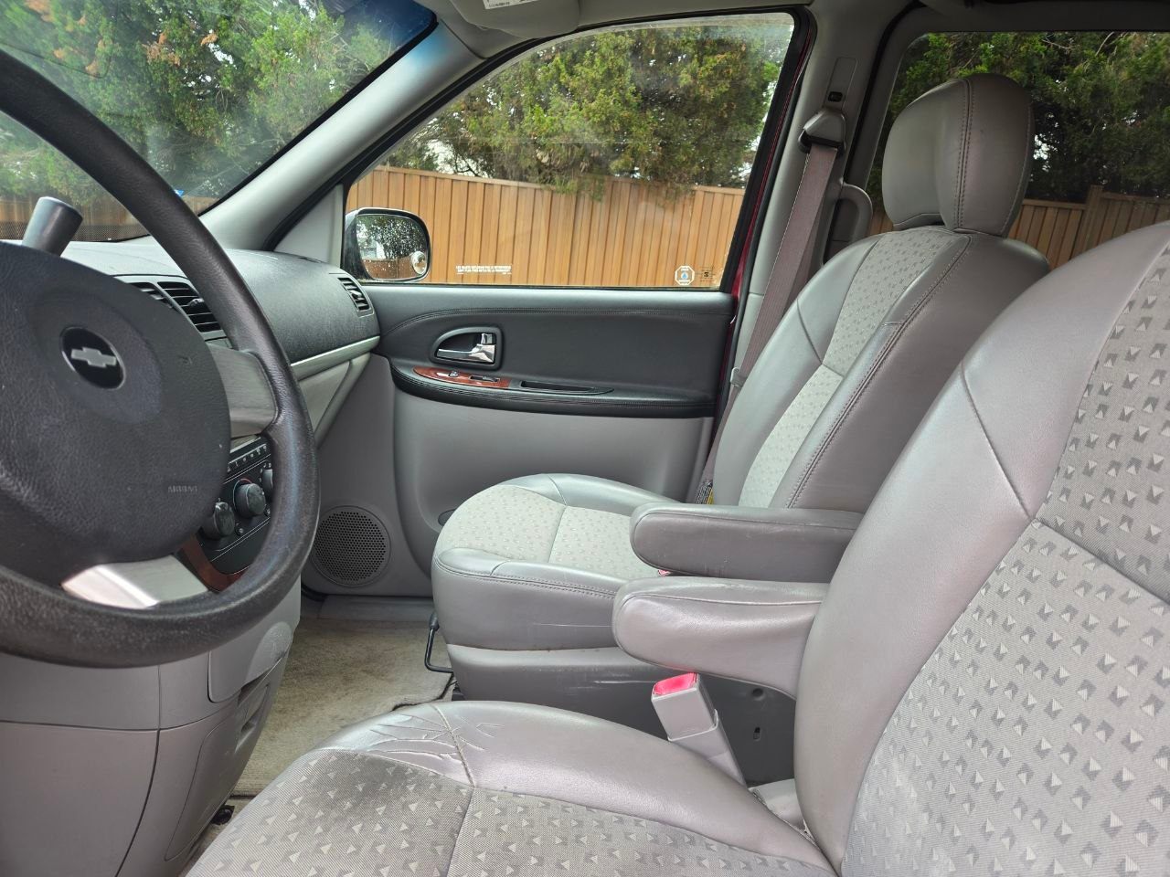 /alphaautoaccessltd/2005-Chevrolet-Uplander-23933006260610856.jpg