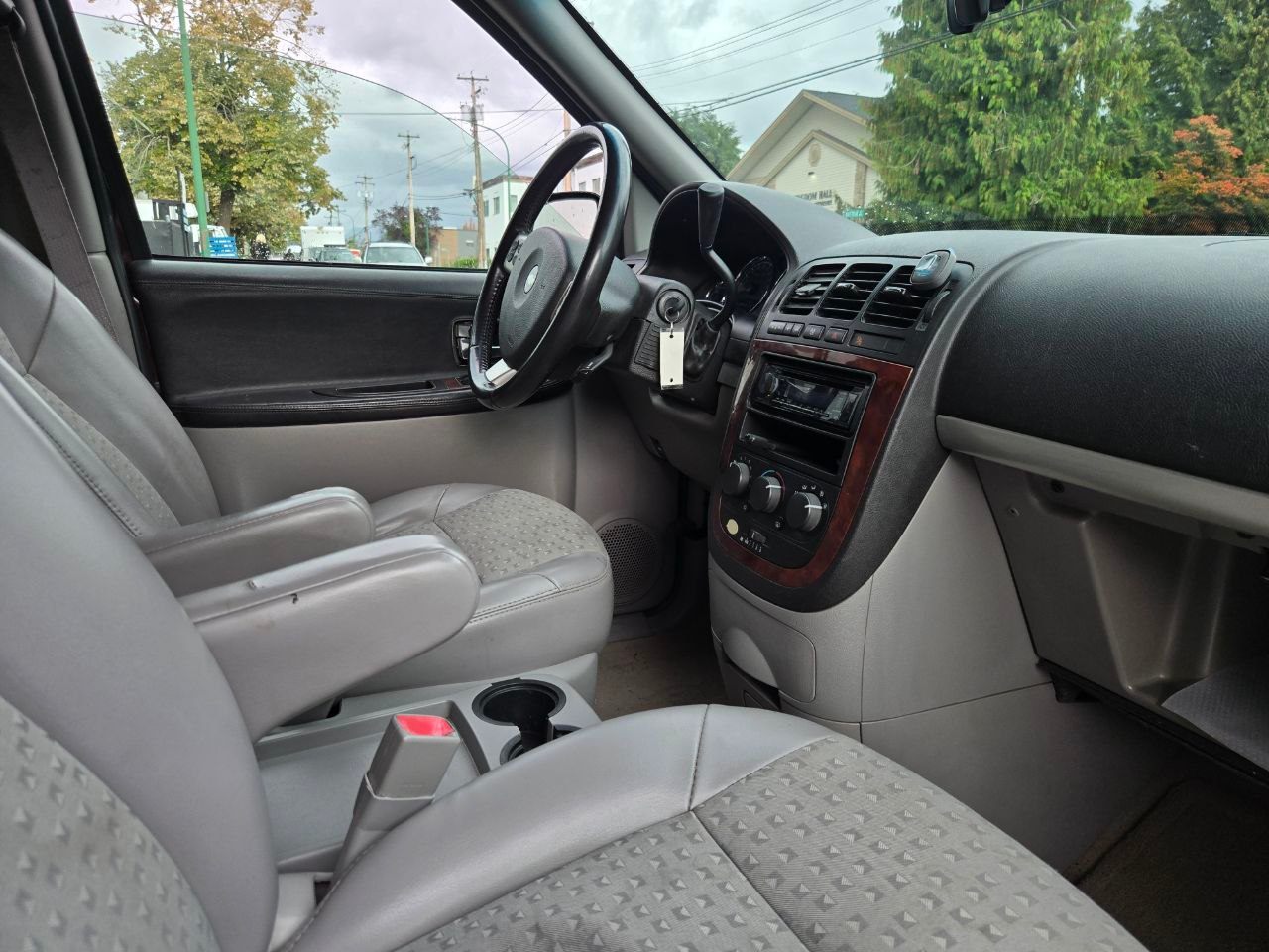 /alphaautoaccessltd/2006-Chevrolet-Uplander-08242627503874633.jpg