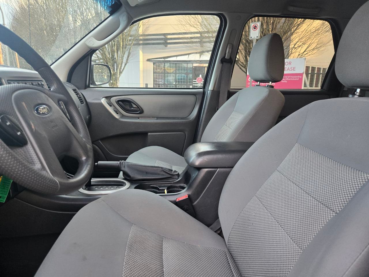 /alphaautoaccessltd/2006-Ford-Escape-03707449565705212.jpg