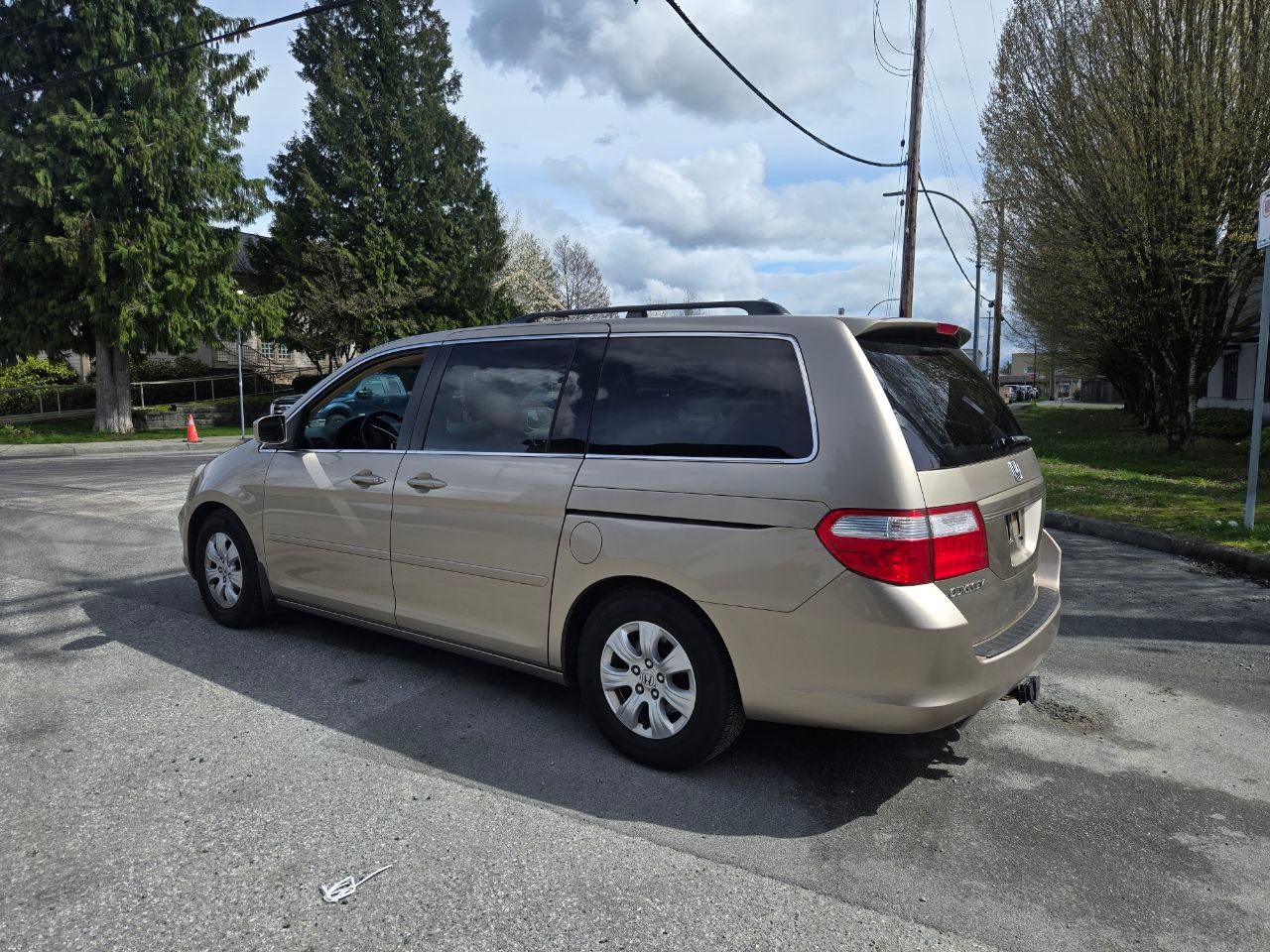 /alphaautoaccessltd/2006-Honda-Odyssey-6485670704409336.jpg