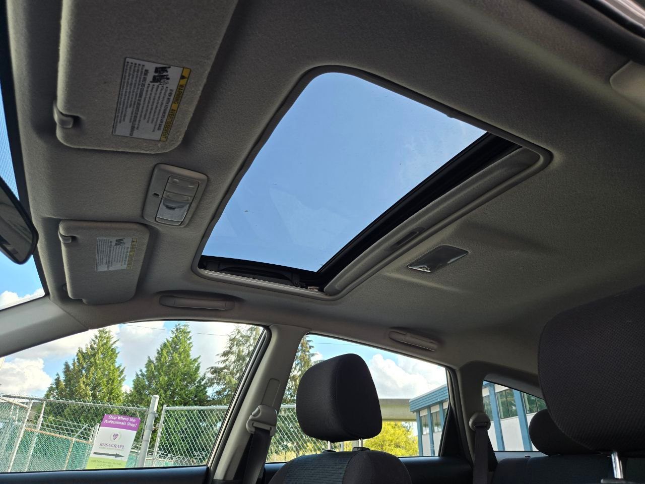 /alphaautoaccessltd/2006-Toyota-Matrix-5161824333468052.jpg