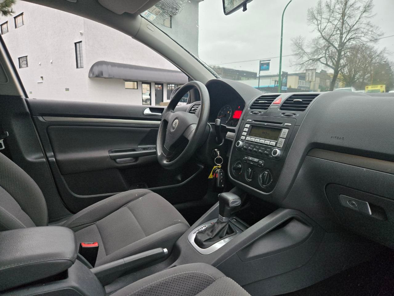 /alphaautoaccessltd/2007-Volkswagen-Rabbit-3174170589079093.jpg