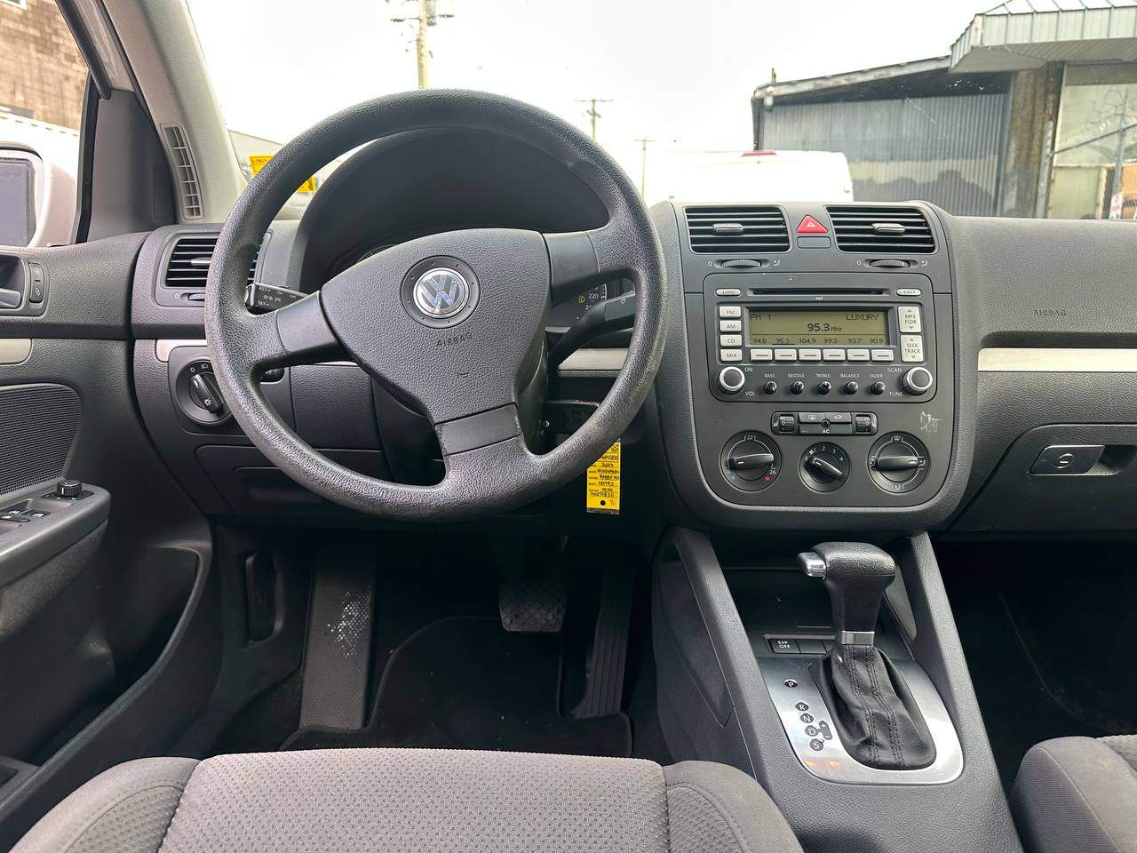/alphaautoaccessltd/2007-Volkswagen-Rabbit-47634289885274095.jpg