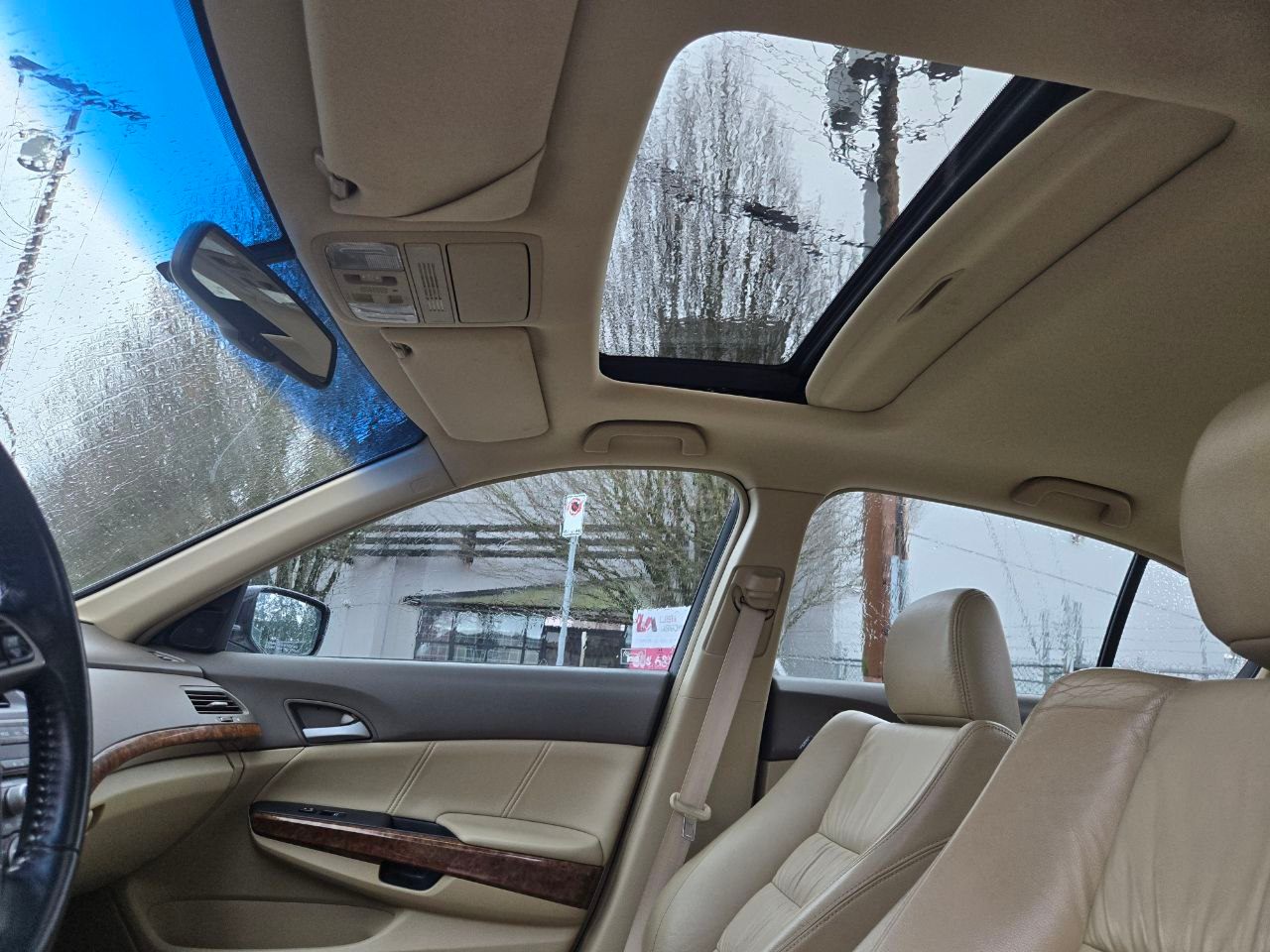 /alphaautoaccessltd/2009-Honda-Accord-7166476926289362.jpg