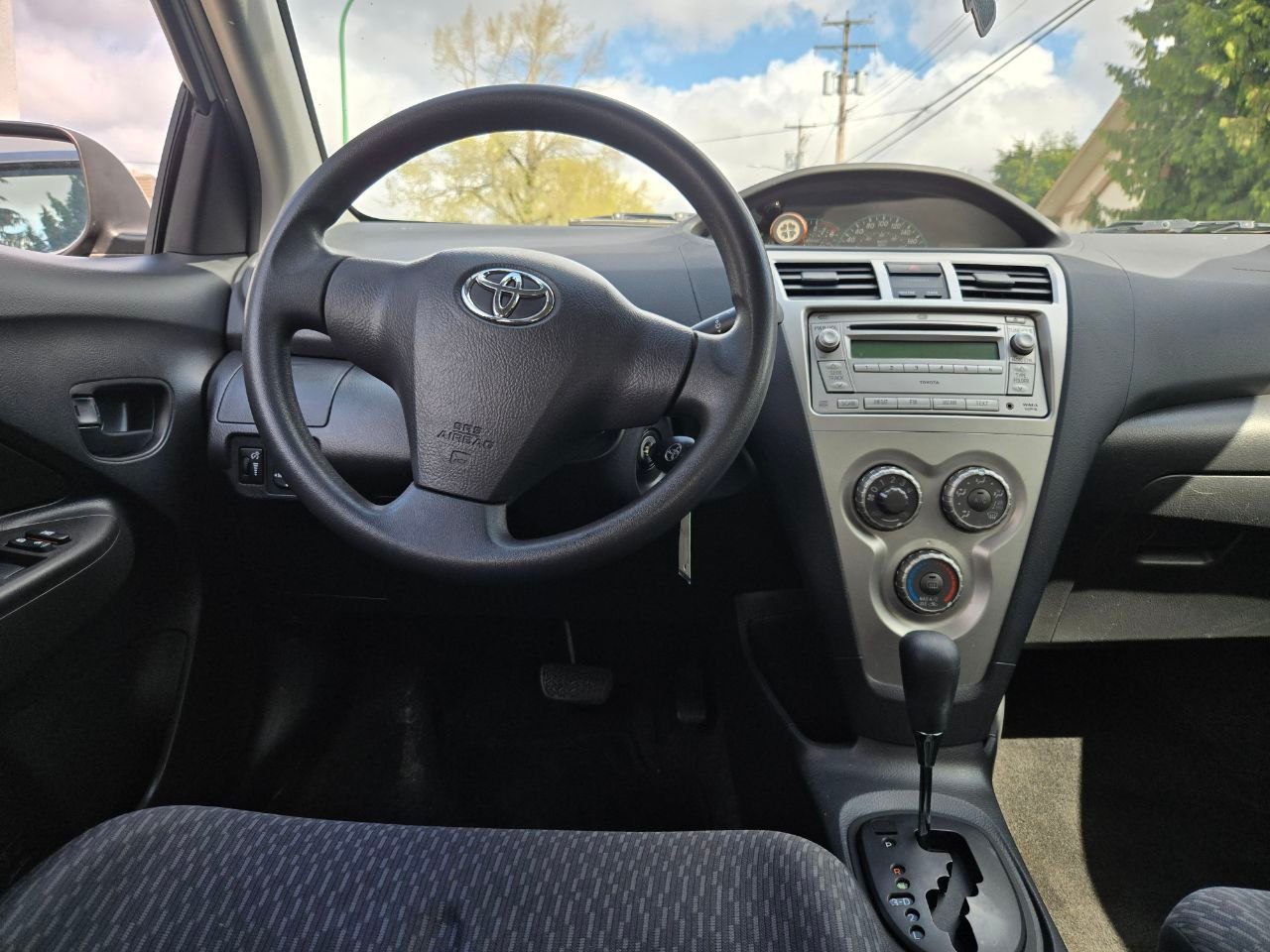 /alphaautoaccessltd/2009-Toyota-Yaris-19173920389253962.jpg