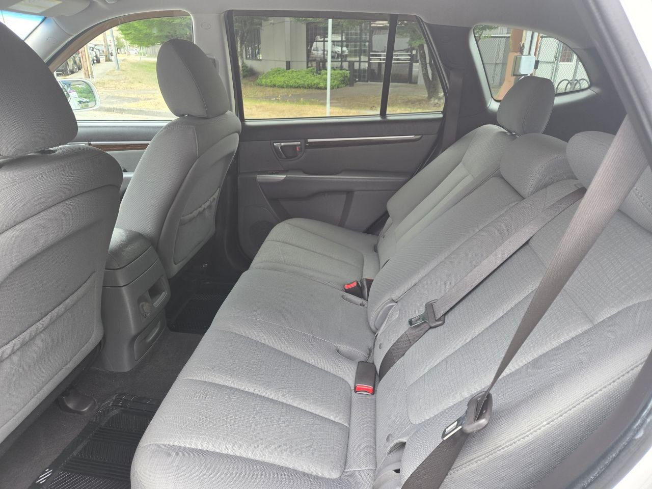 /alphaautoaccessltd/2010-Hyundai-SantaFe-4673277237091431.jpg