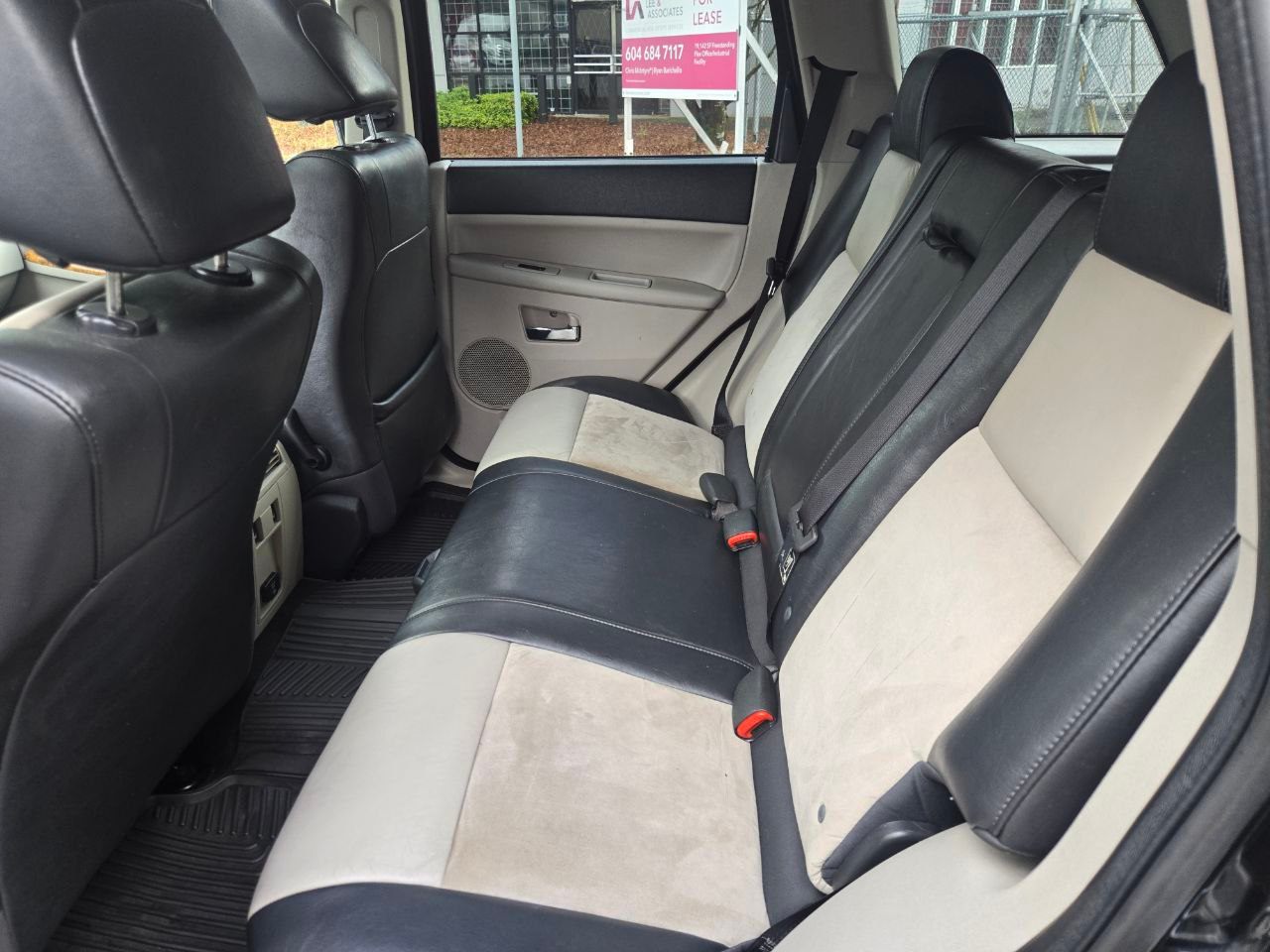 /alphaautoaccessltd/2010-Jeep-GrandCherokee-6404576529294936.jpg