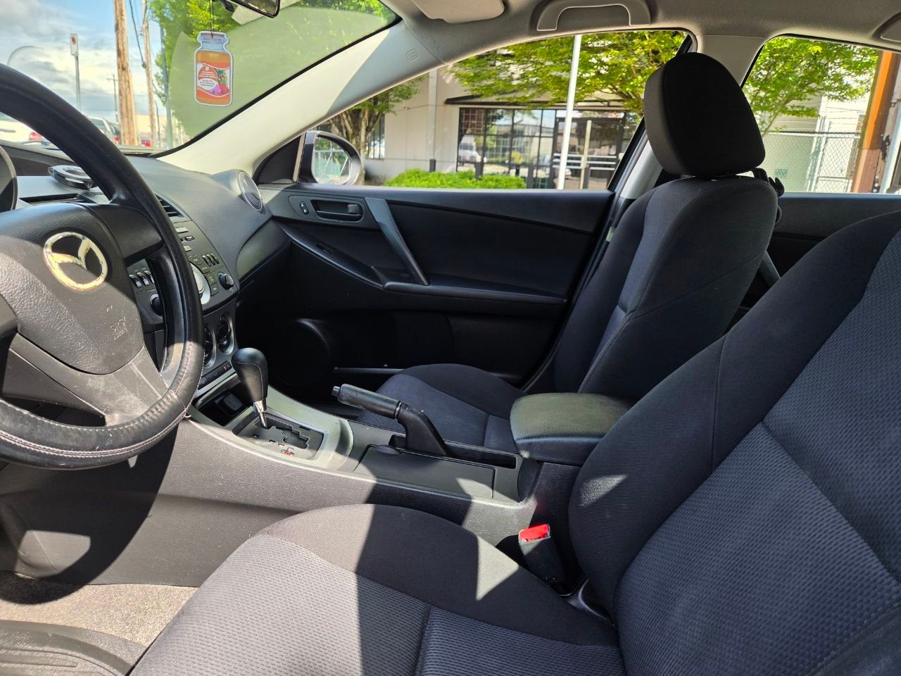 /alphaautoaccessltd/2010-Mazda-Mazda3-39181073020040036.jpg
