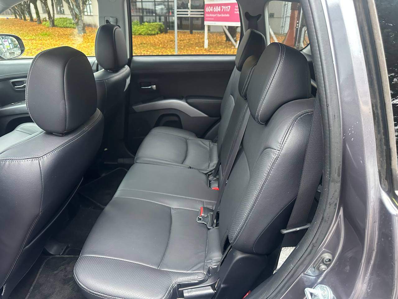 /alphaautoaccessltd/2010-Mitsubishi-Outlander-002622885381657003.jpg