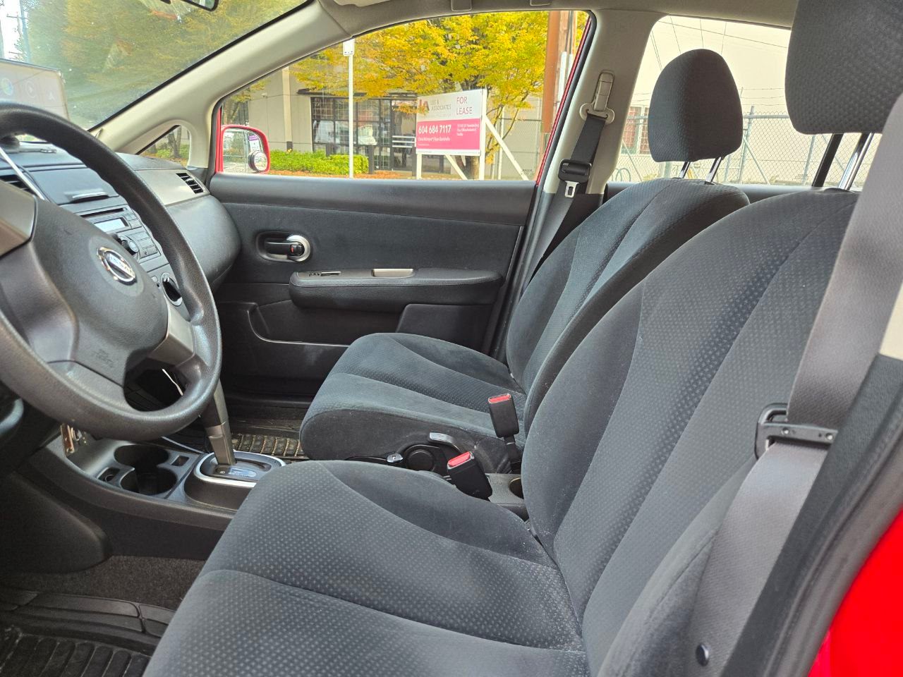 /alphaautoaccessltd/2010-Nissan-Versa-0007254344822771319.jpg