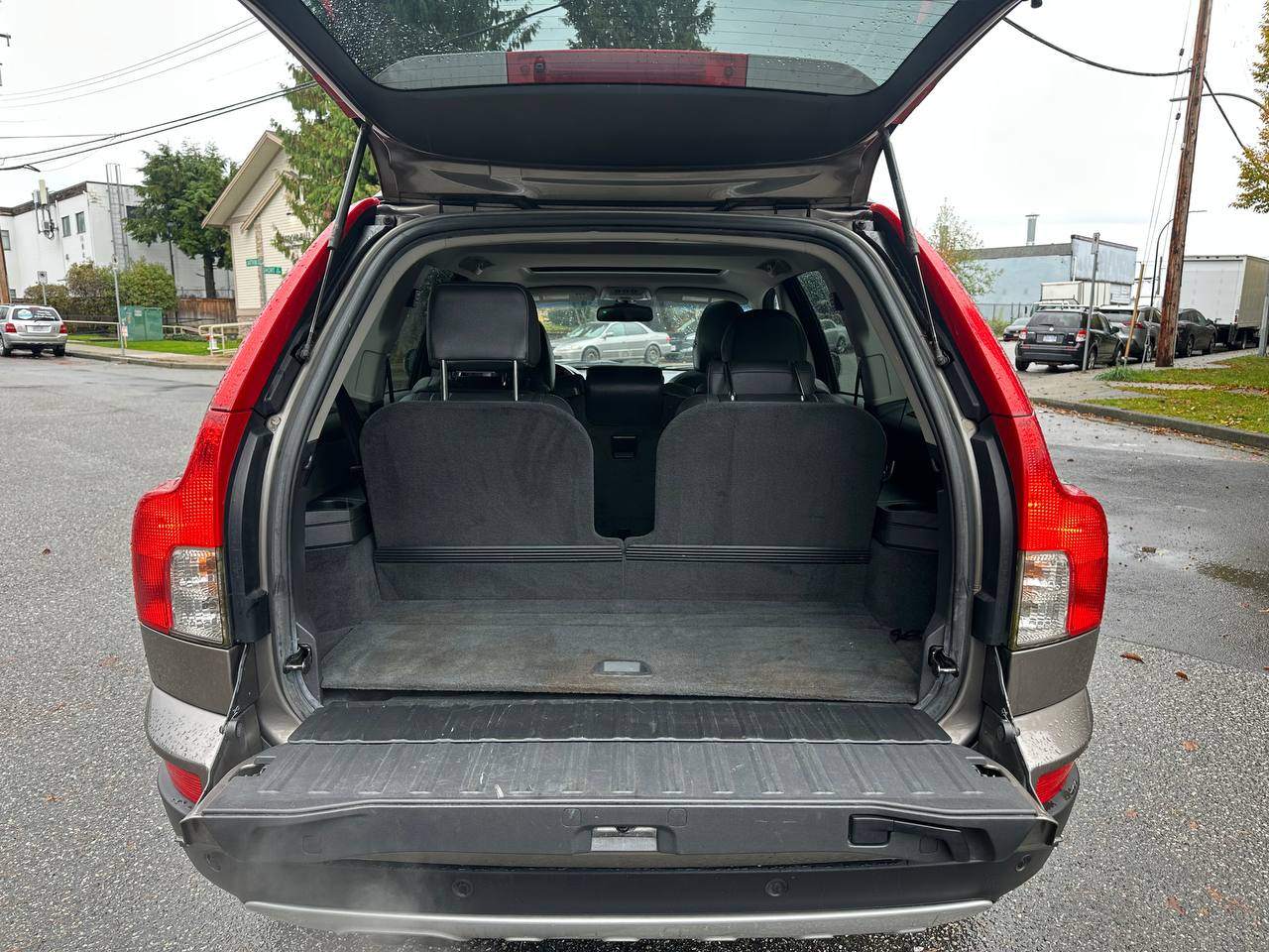 /alphaautoaccessltd/2010-Volvo-XC90-47782185720147163.jpg