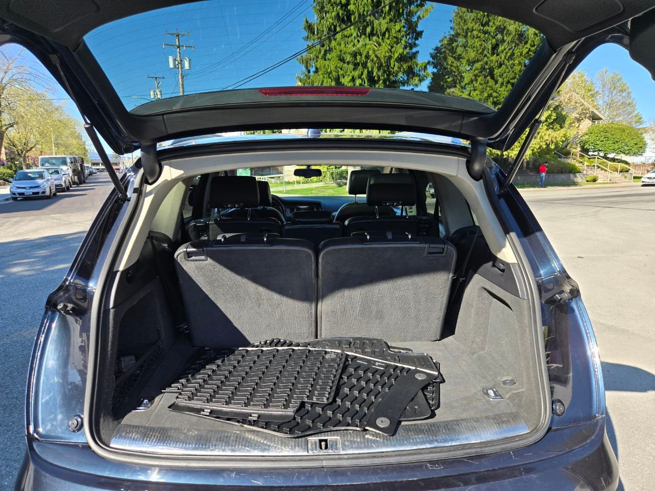 /alphaautoaccessltd/2011-Audi-Q7-0050665231996938065.jpg