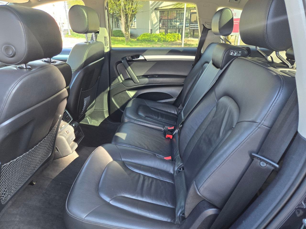 /alphaautoaccessltd/2011-Audi-Q7-3007517286459551.jpg