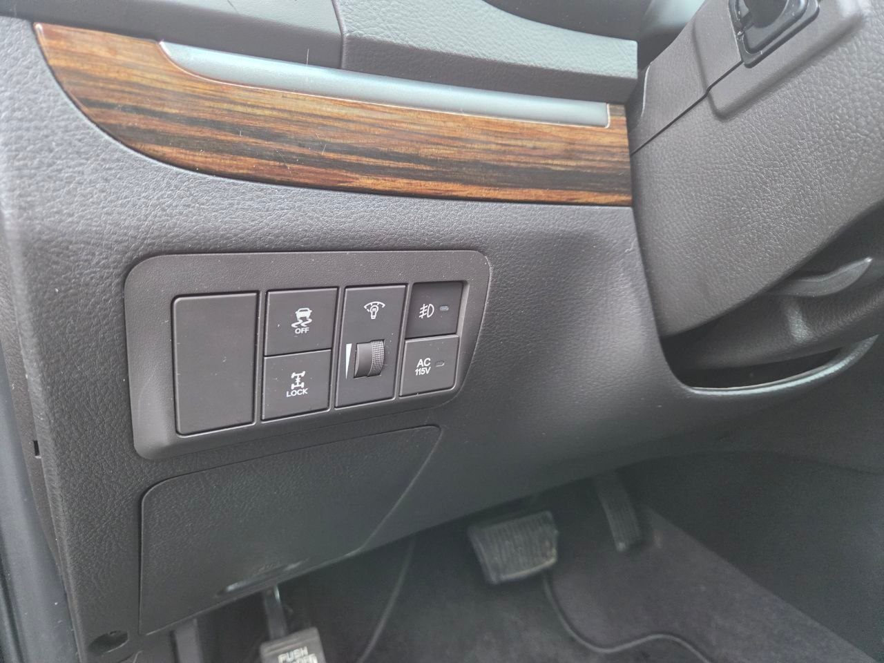 /alphaautoaccessltd/2011-Hyundai-SantaFe-707253192076901.jpg
