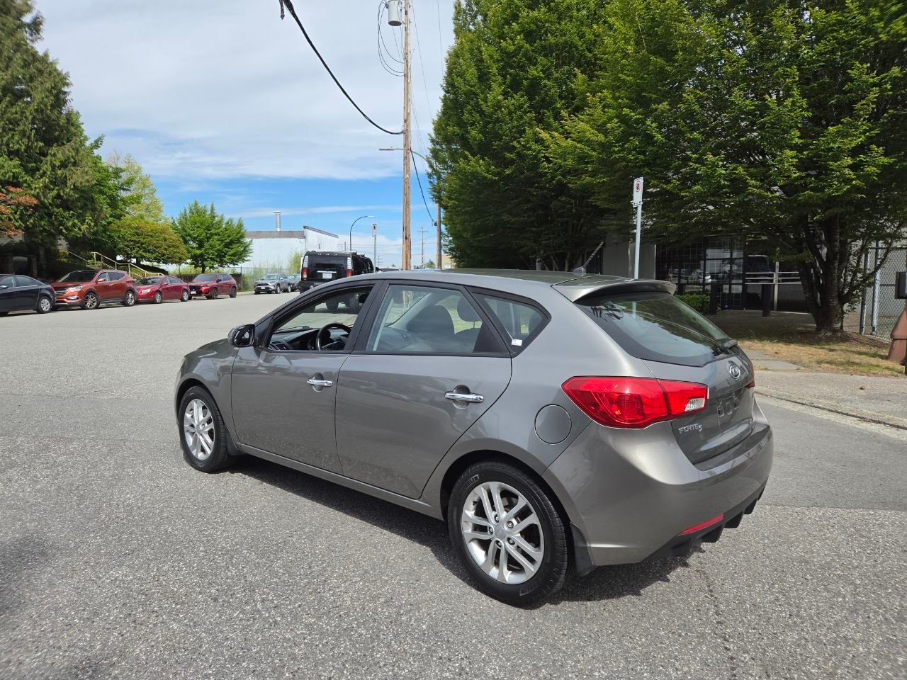 /alphaautoaccessltd/2011-Kia-Forte5-Door-9732653237895152.jpg