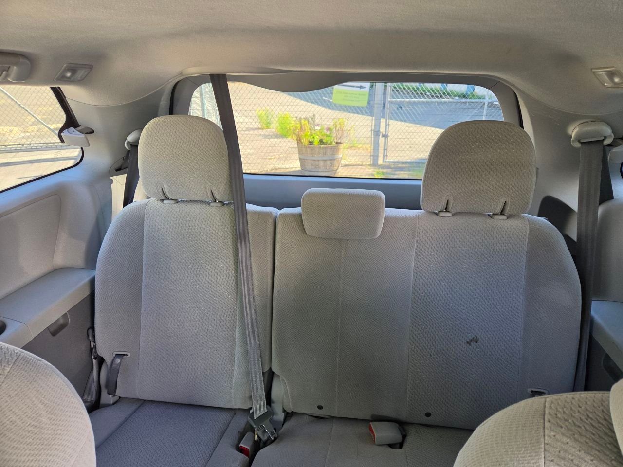 /alphaautoaccessltd/2011-Toyota-Sienna-7429628590403563.jpg