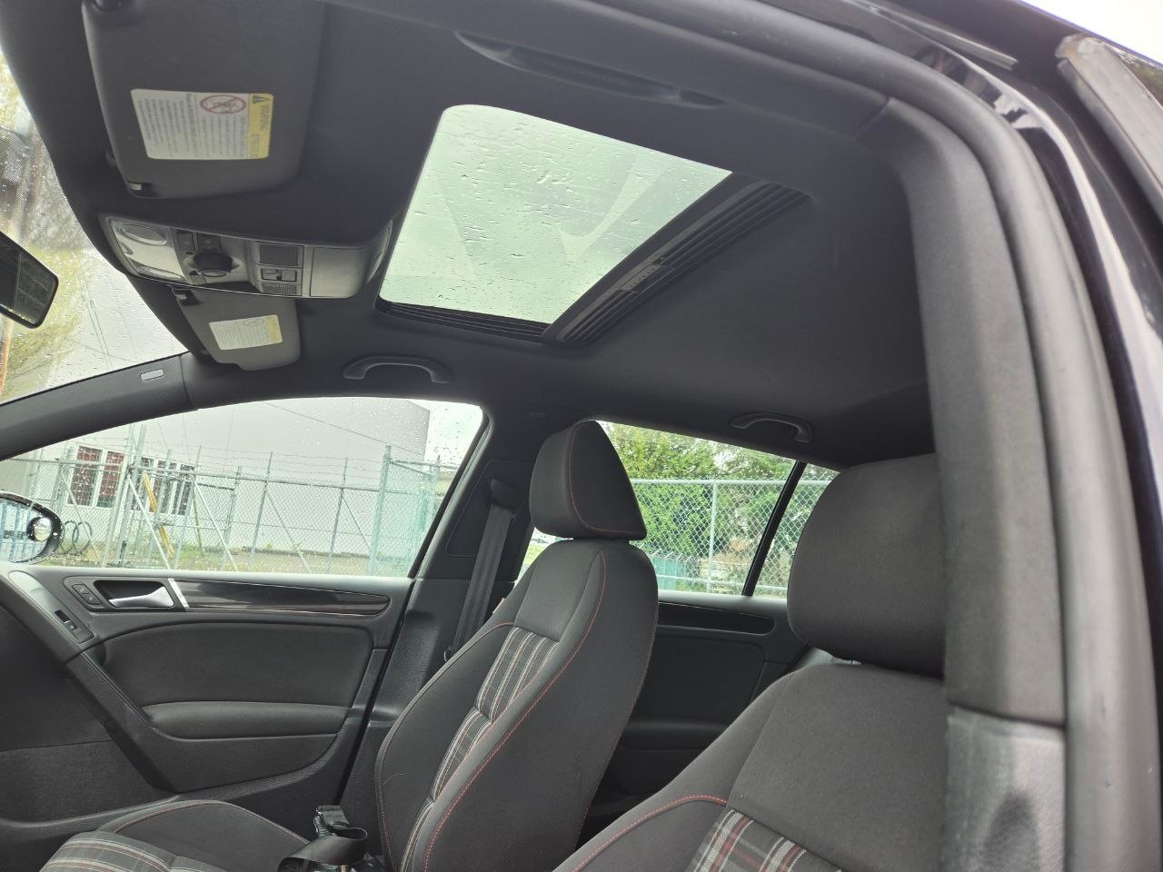 /alphaautoaccessltd/2011-Volkswagen-GolfGTI-024414204281855145.jpg